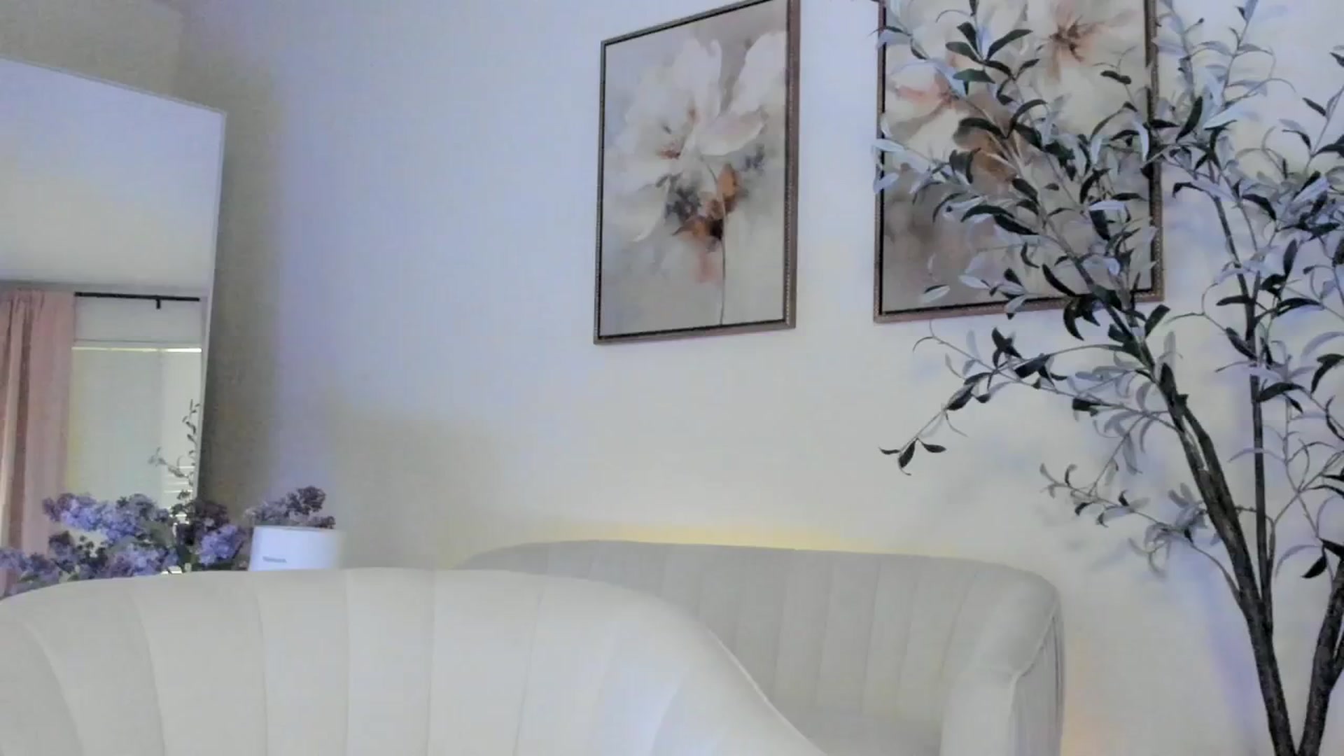 Gallery image thumbnail from goddessccleo's myfreecams stream on, 04/25/2025, 20:49 image 13 of 20