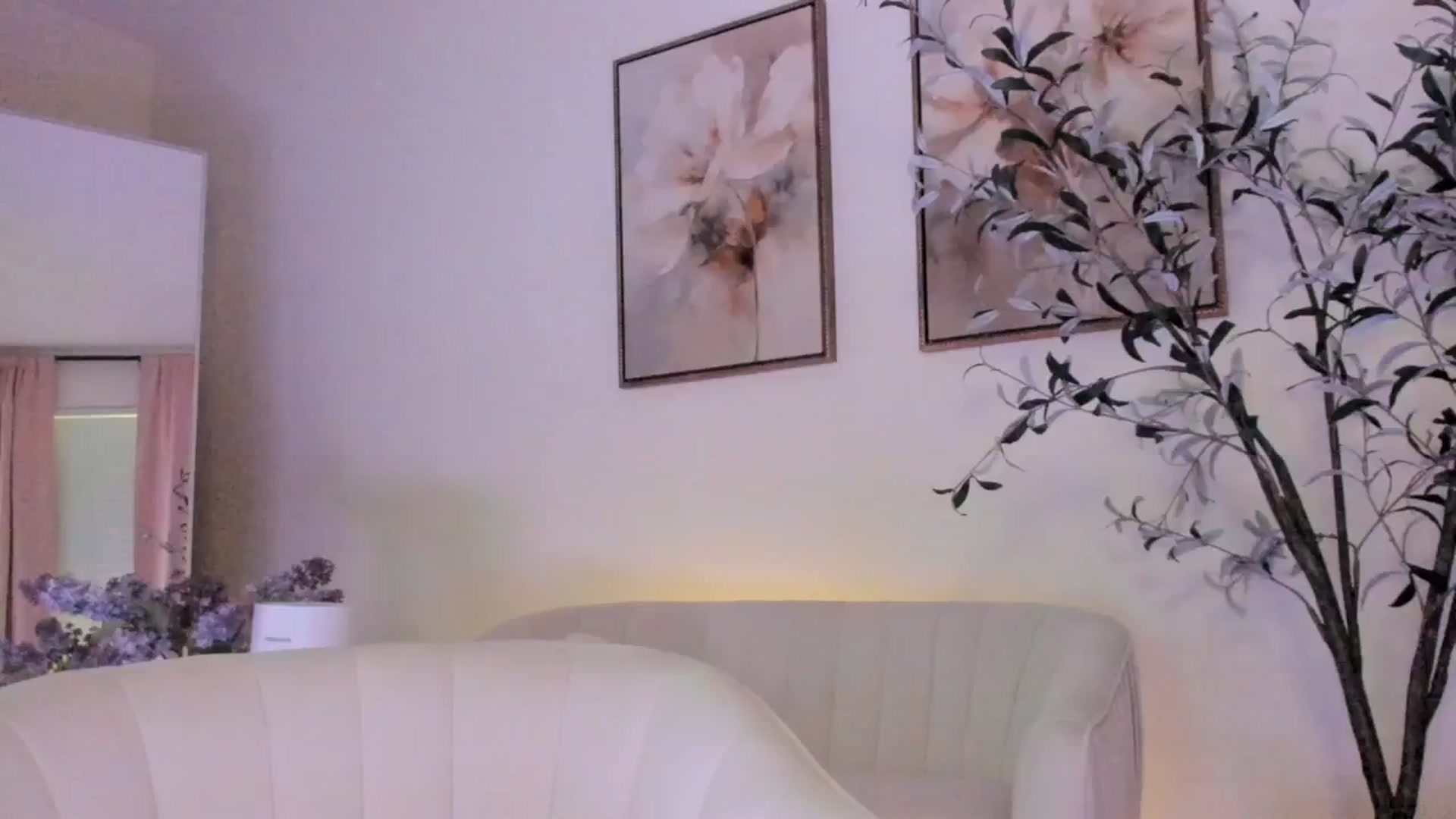 Gallery image thumbnail from goddessccleo's myfreecams stream on, 05/02/2025, 20:27 image 11 of 20