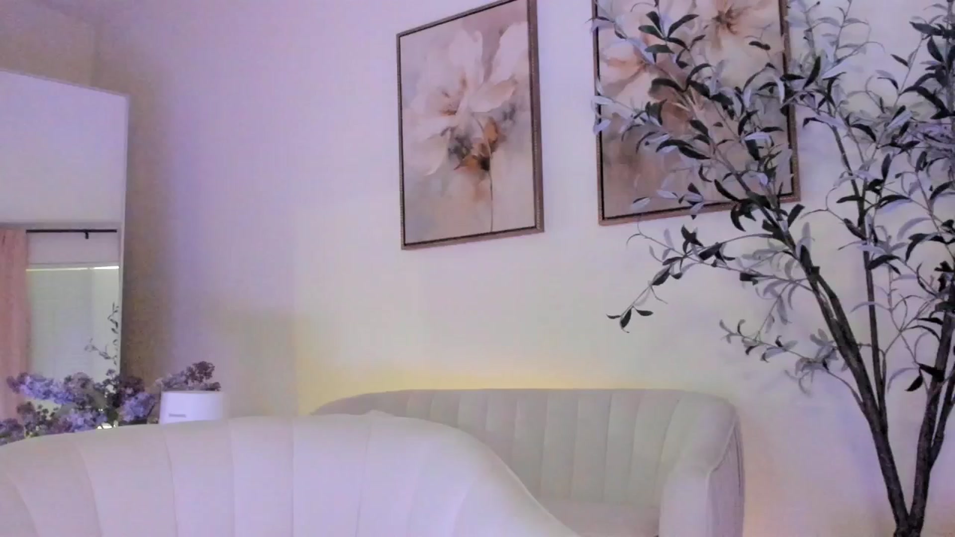 Gallery image thumbnail from goddessccleo's myfreecams stream on, 05/05/2025, 22:10 image 16 of 20