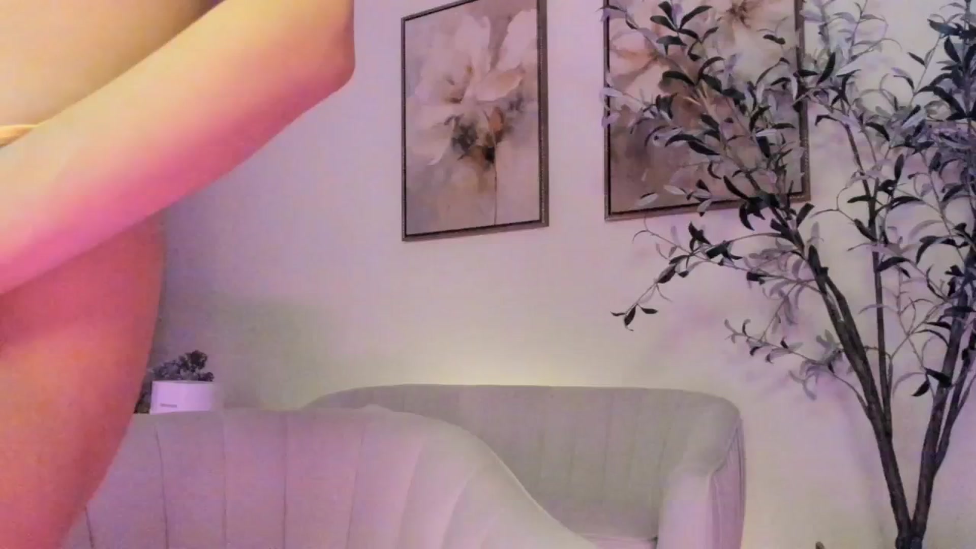 Gallery image thumbnail from goddessccleo's myfreecams stream on, 05/10/2025, 04:47 image 13 of 20