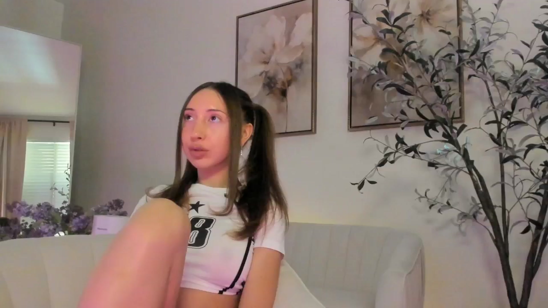 Gallery image thumbnail from goddessccleo's myfreecams stream on, 05/14/2025, 18:55 image 11 of 20