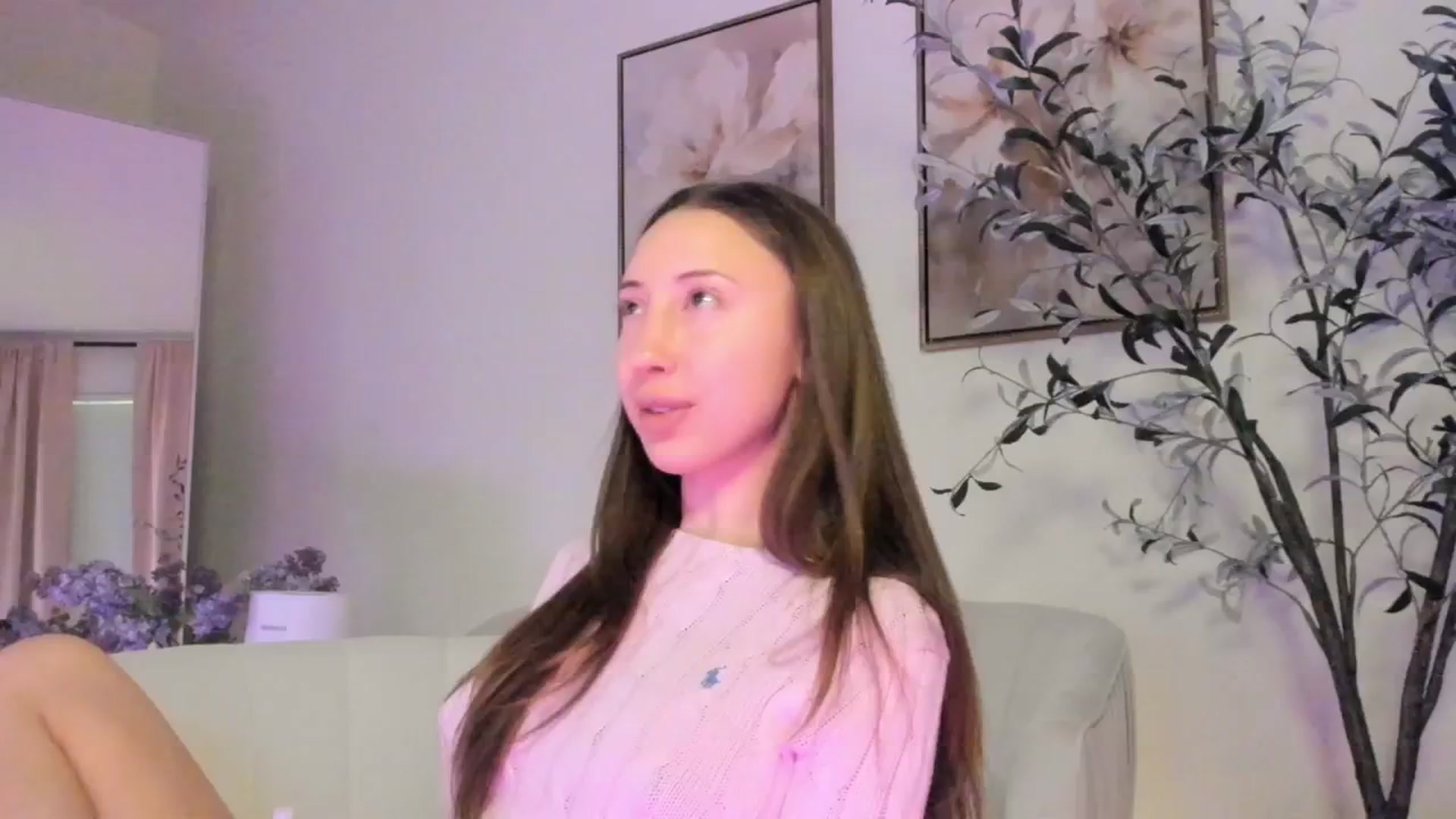 Gallery image thumbnail from goddessccleo's myfreecams stream on, 05/17/2025, 21:49 image 17 of 20