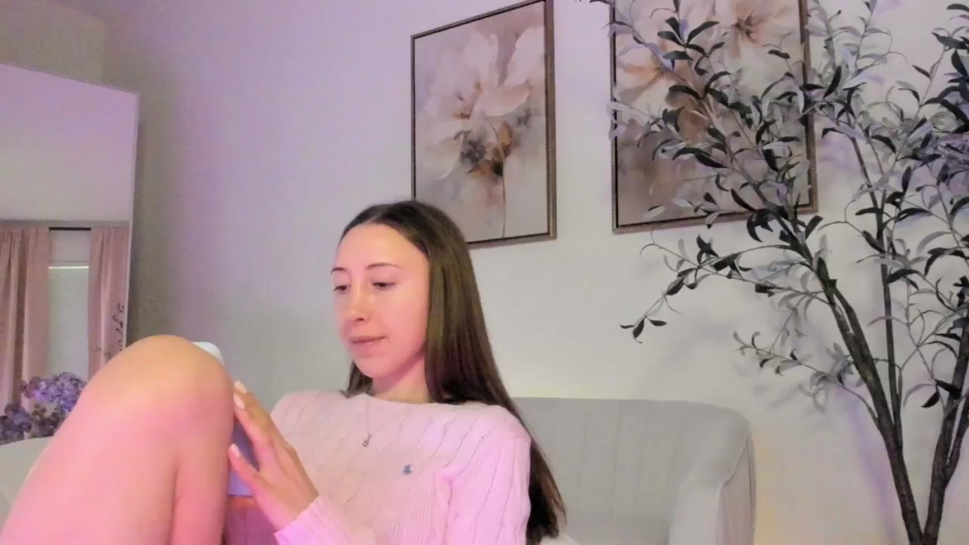 Gallery image thumbnail from goddessccleo's myfreecams stream on, 05/17/2025, 21:49 image 8 of 20