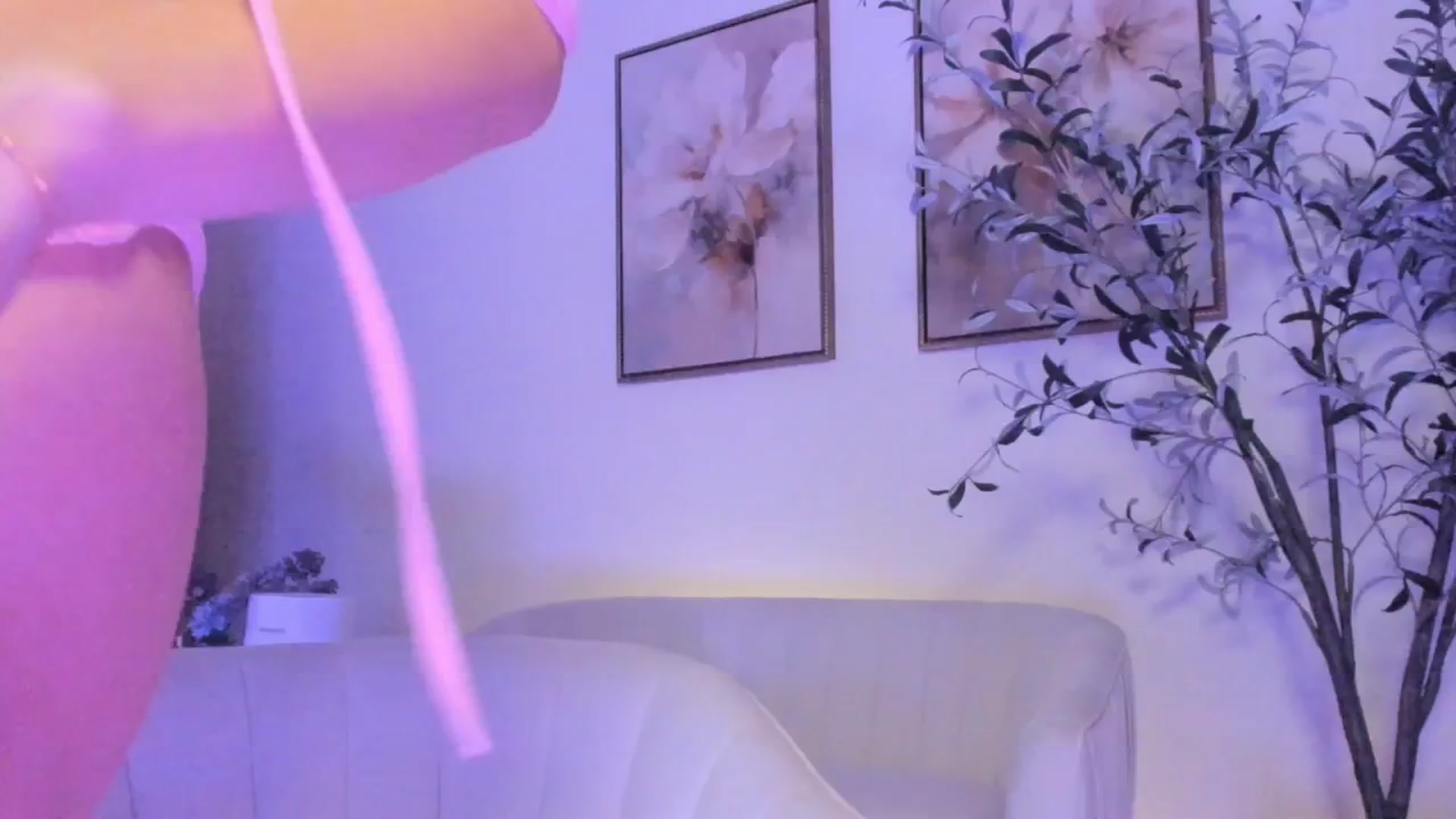 Gallery image thumbnail from goddessccleo's myfreecams stream on, 05/22/2025, 04:39 image 18 of 20