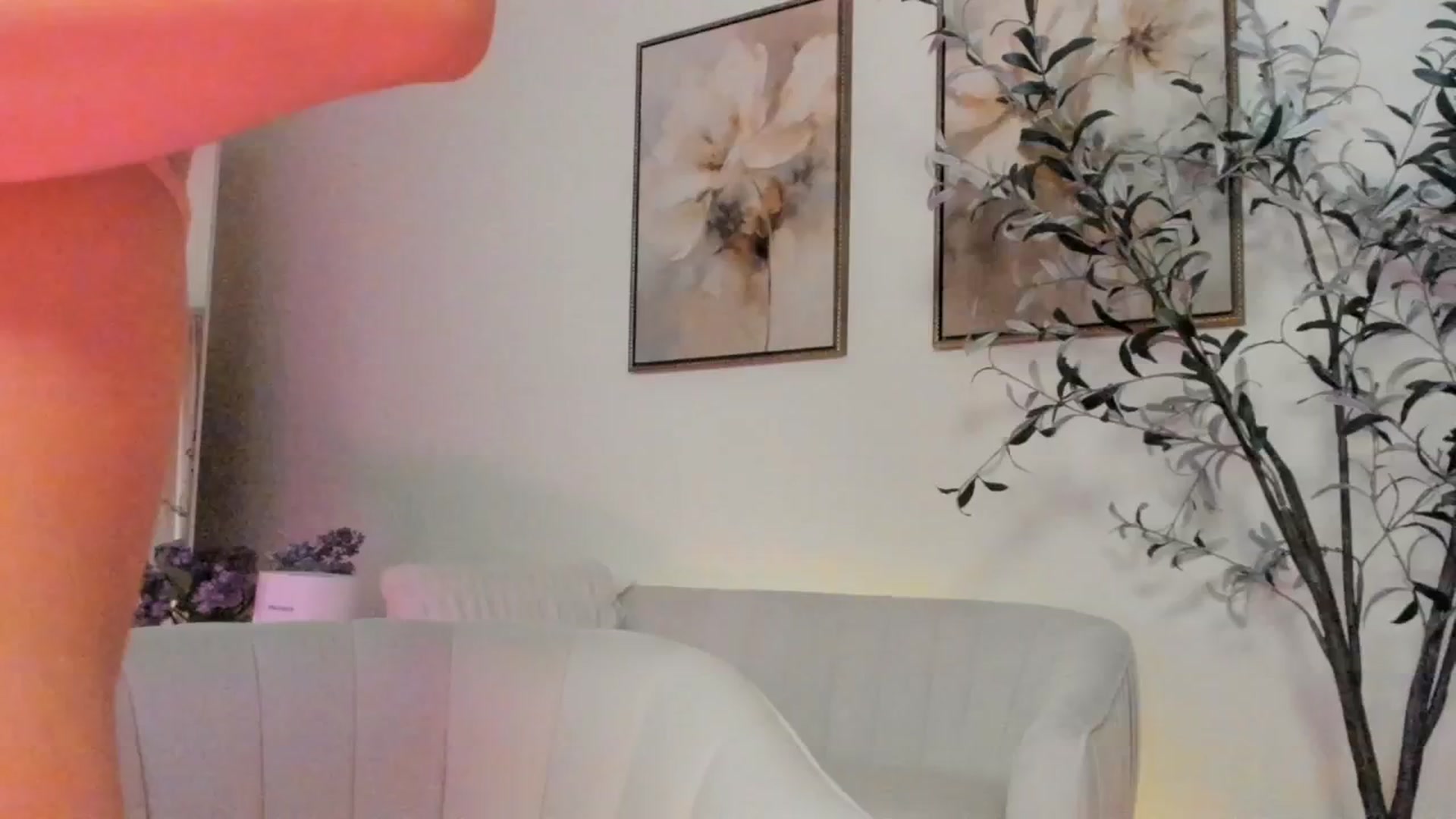 Gallery image thumbnail from goddessccleo's myfreecams stream on, 06/05/2025, 20:14 image 11 of 20