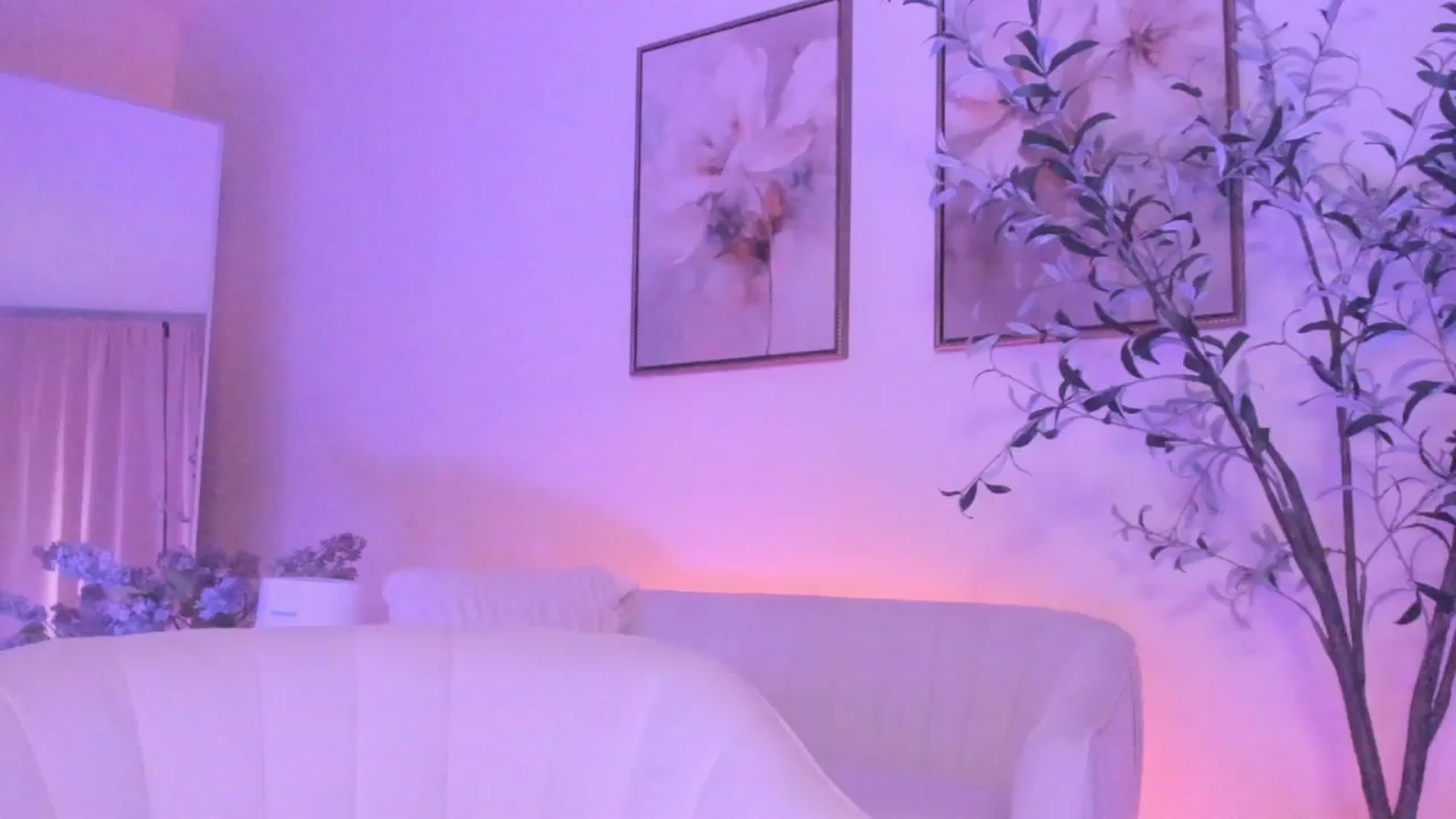 Gallery image thumbnail from goddessccleo's myfreecams stream on, 06/06/2025, 05:15 image 15 of 20