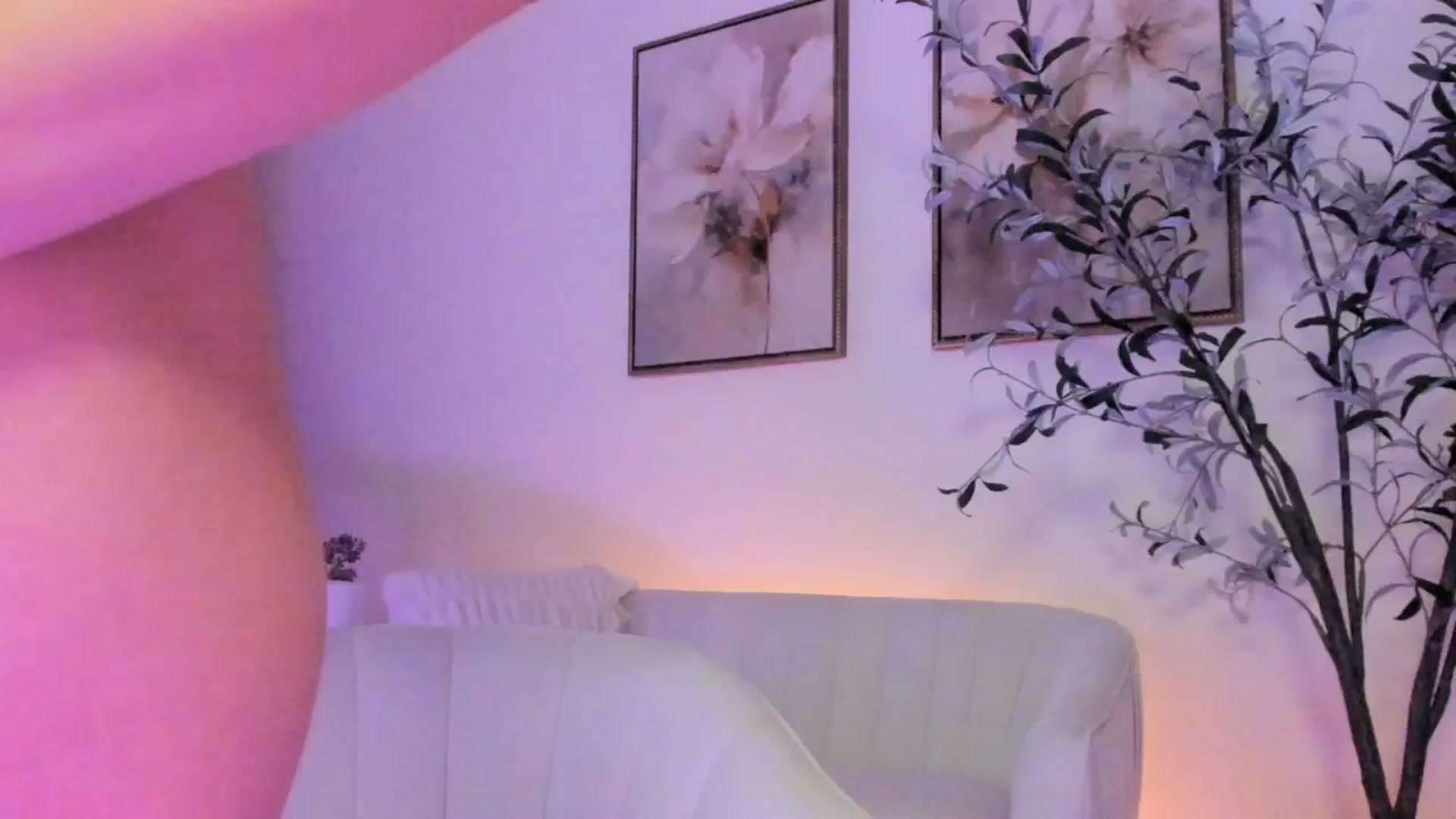 Gallery image thumbnail from goddessccleo's myfreecams stream on, 06/09/2025, 20:53 image 20 of 20