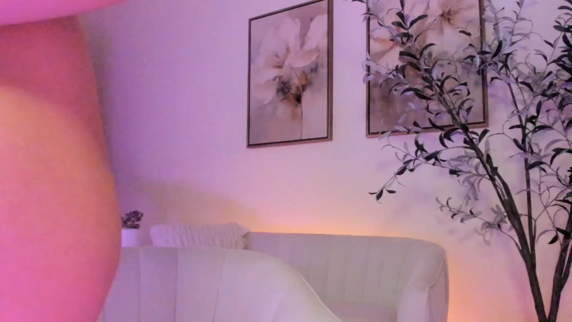Gallery image thumbnail from goddessccleo's myfreecams stream on, 06/09/2025, 20:53 image 18 of 20