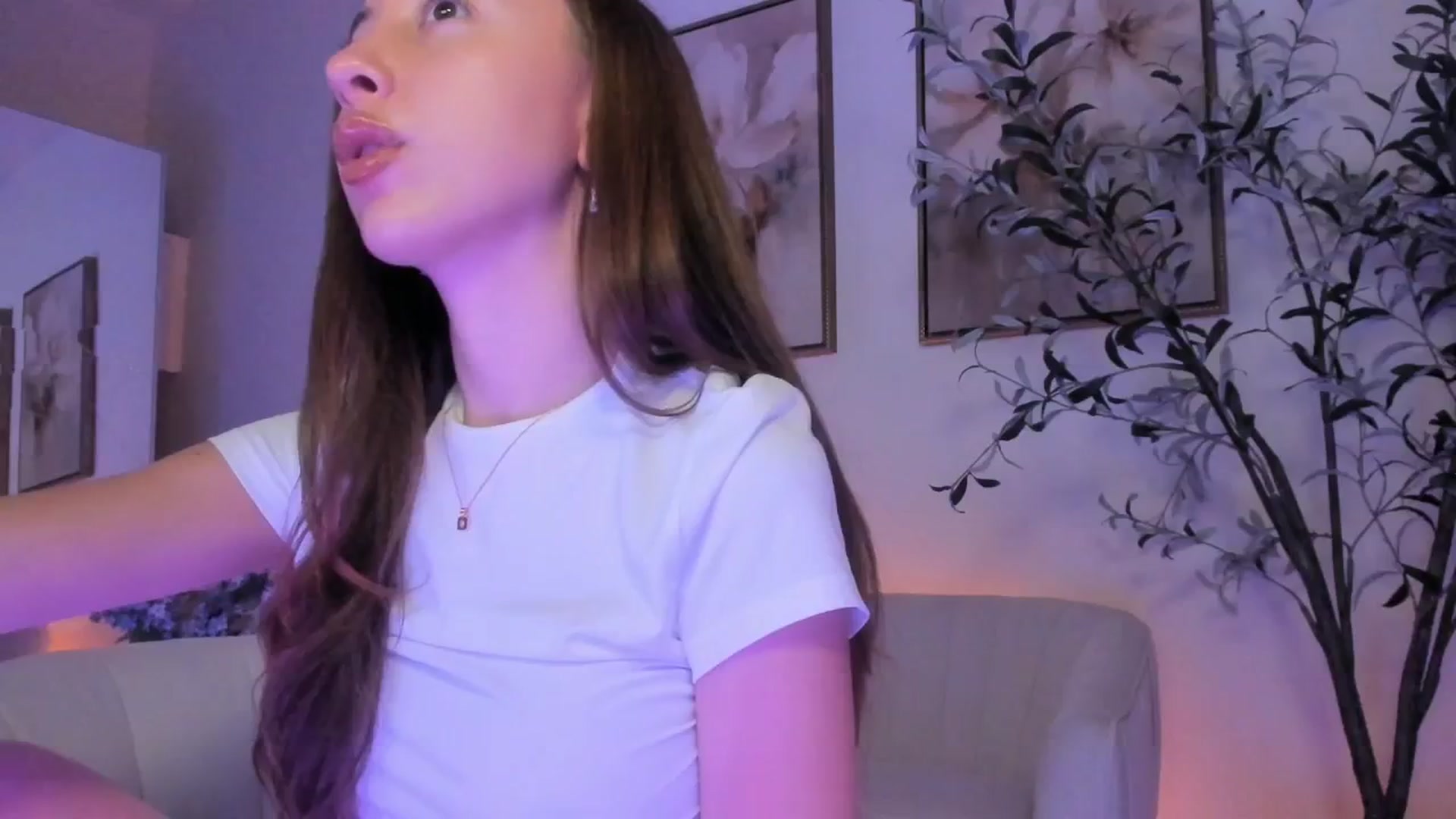 Gallery image thumbnail from goddessccleo's myfreecams stream on, 06/14/2025, 05:59 image 7 of 20
