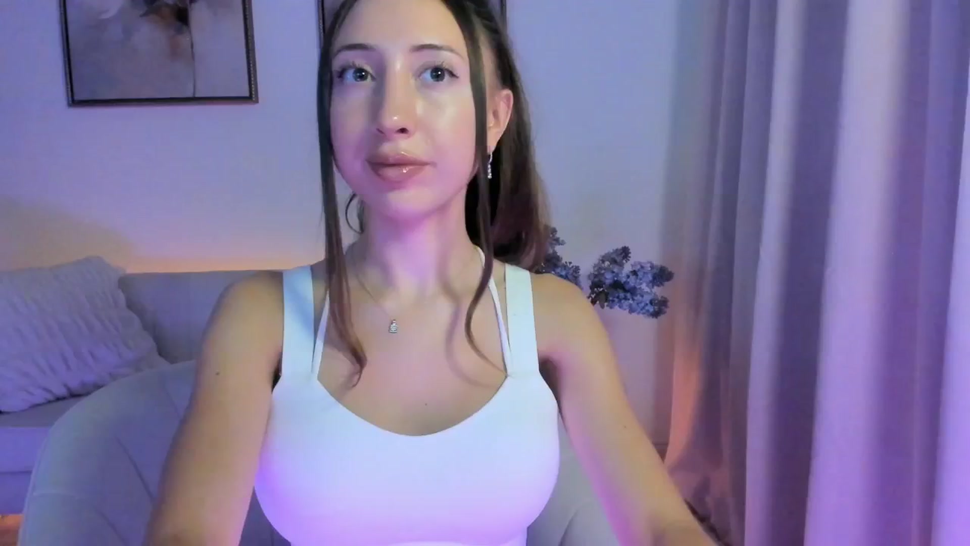 Gallery image thumbnail from goddessccleo's myfreecams stream on, 06/16/2025, 22:13 image 16 of 20