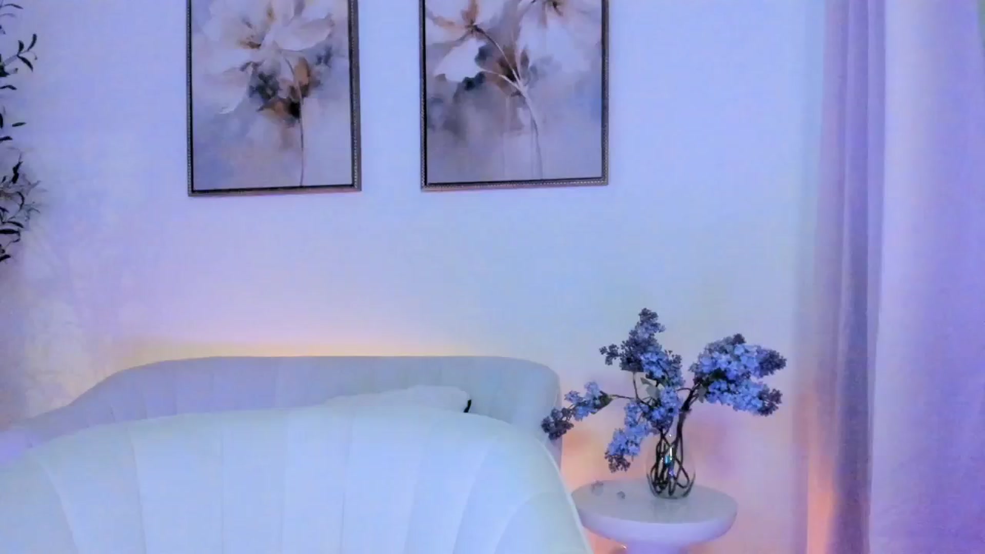 Gallery image thumbnail from goddessccleo's myfreecams stream on, 06/18/2025, 20:29 image 16 of 20