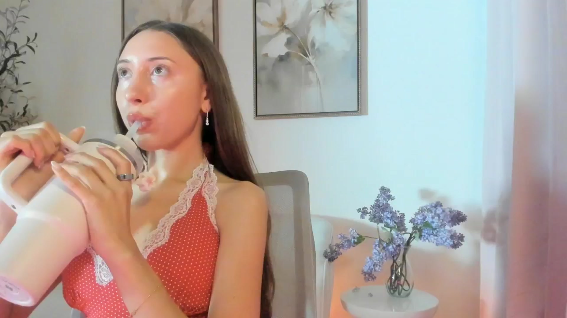 Gallery image thumbnail from goddessccleo's myfreecams stream on, 06/23/2025, 01:17 image 6 of 20