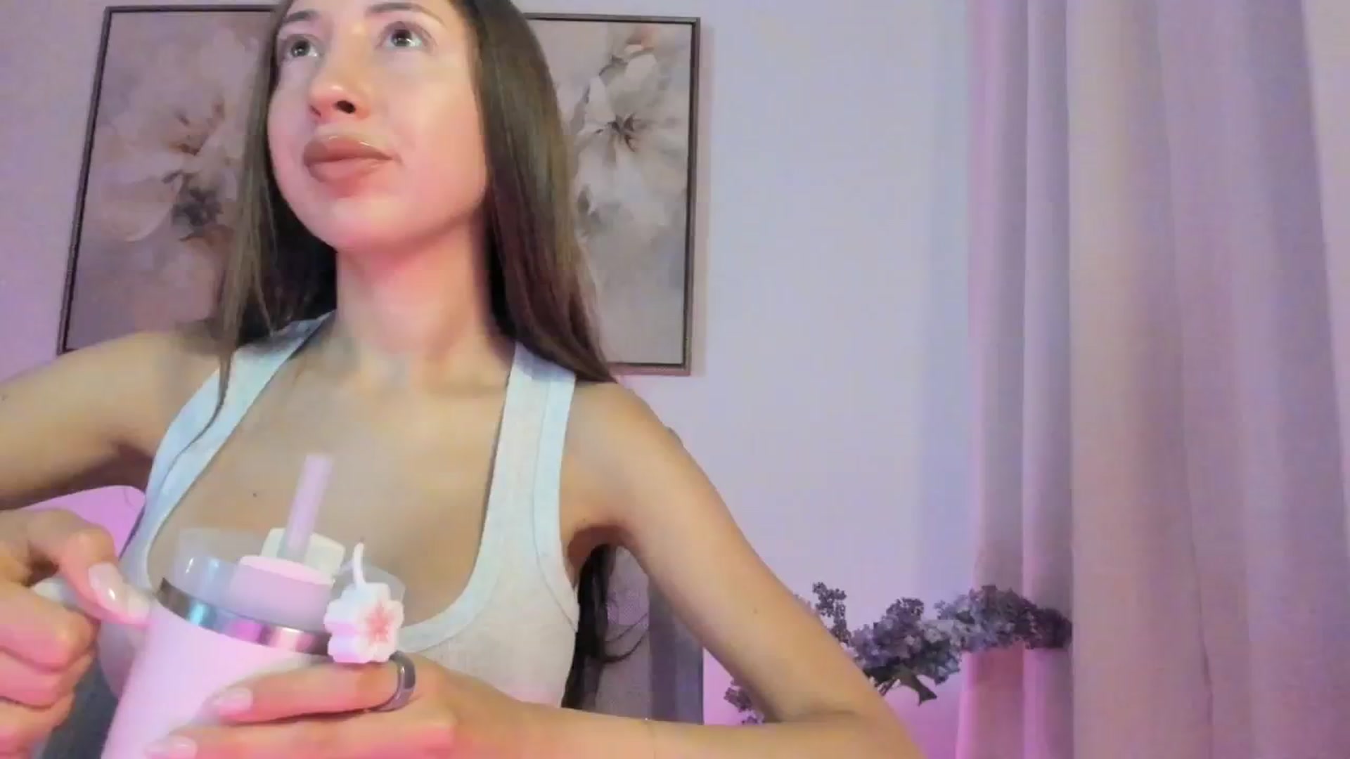 Gallery image thumbnail from goddessccleo's myfreecams stream on, 07/23/2025, 23:06 image 1 of 20