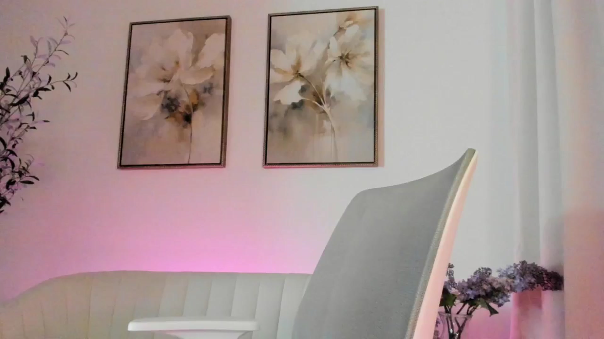 Gallery image thumbnail from goddessccleo's myfreecams stream on, 07/24/2025, 24:30 image 17 of 20