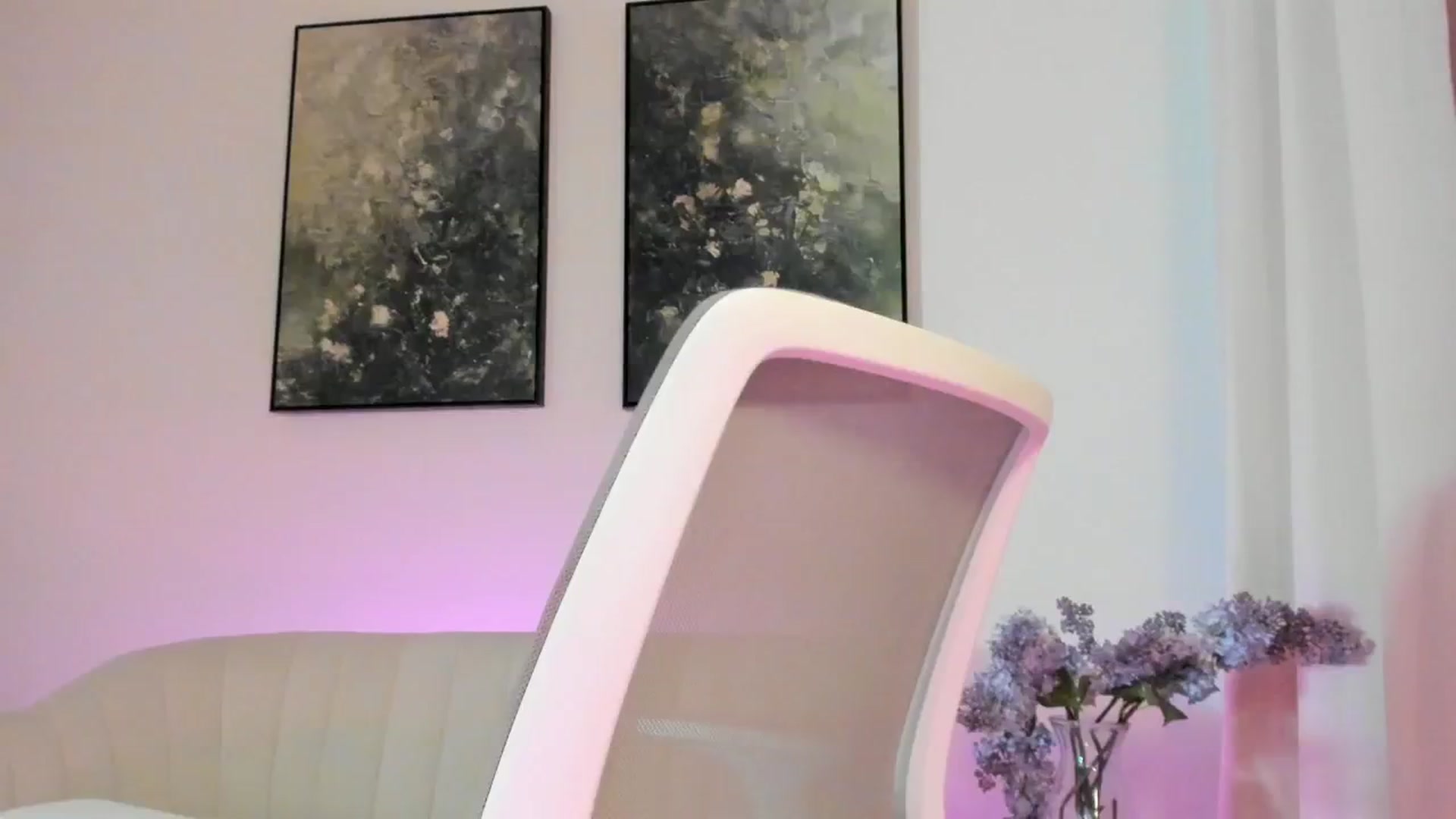Gallery image thumbnail from goddessccleo's myfreecams stream on, 07/29/2025, 03:00 image 2 of 20