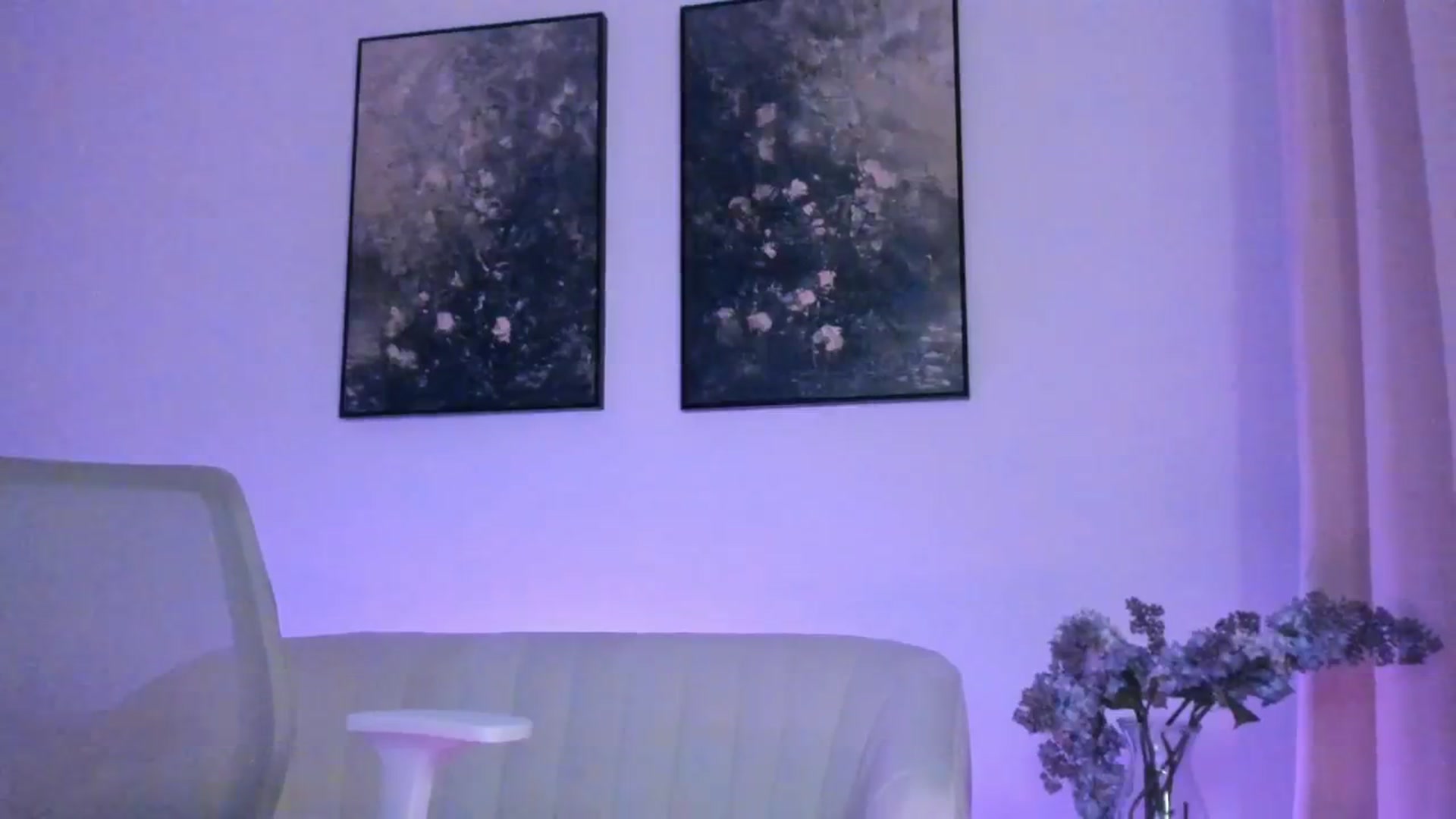 Gallery image thumbnail from goddessccleo's myfreecams stream on, 07/31/2025, 03:28 image 18 of 20