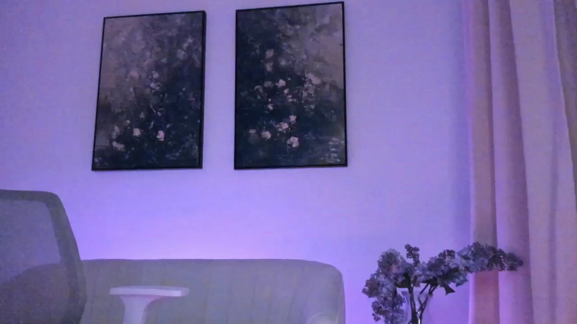 Gallery image thumbnail from goddessccleo's myfreecams stream on, 08/02/2025, 04:27 image 11 of 20