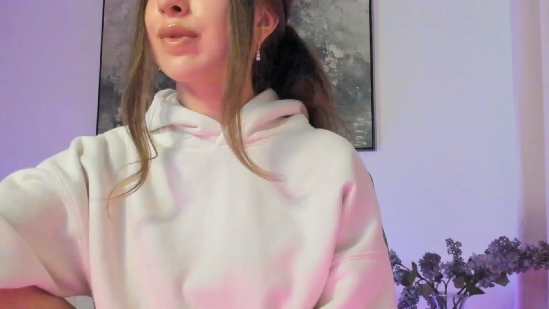 Gallery image thumbnail from goddessccleo's myfreecams stream on, 08/10/2025, 22:09 image 16 of 20