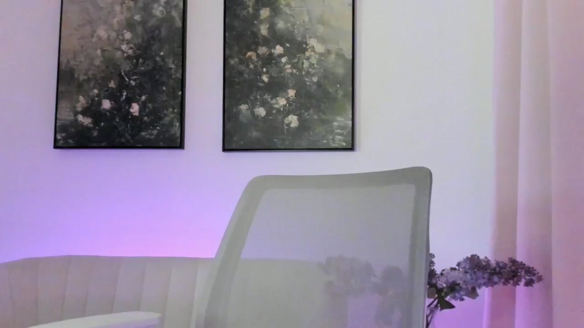 Gallery image thumbnail from goddessccleo's myfreecams stream on, 08/25/2025, 23:09 image 3 of 20