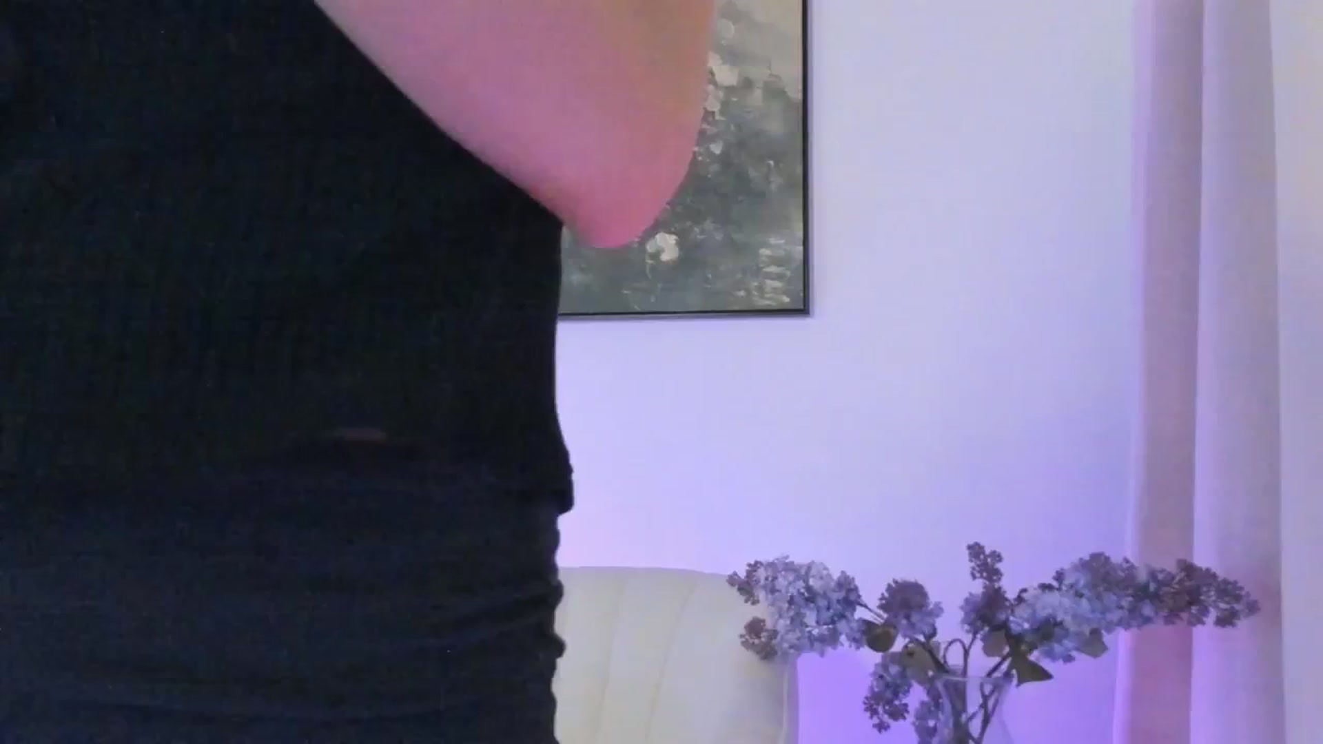 Gallery image thumbnail from goddessccleo's myfreecams stream on, 08/29/2025, 24:28 image 12 of 20