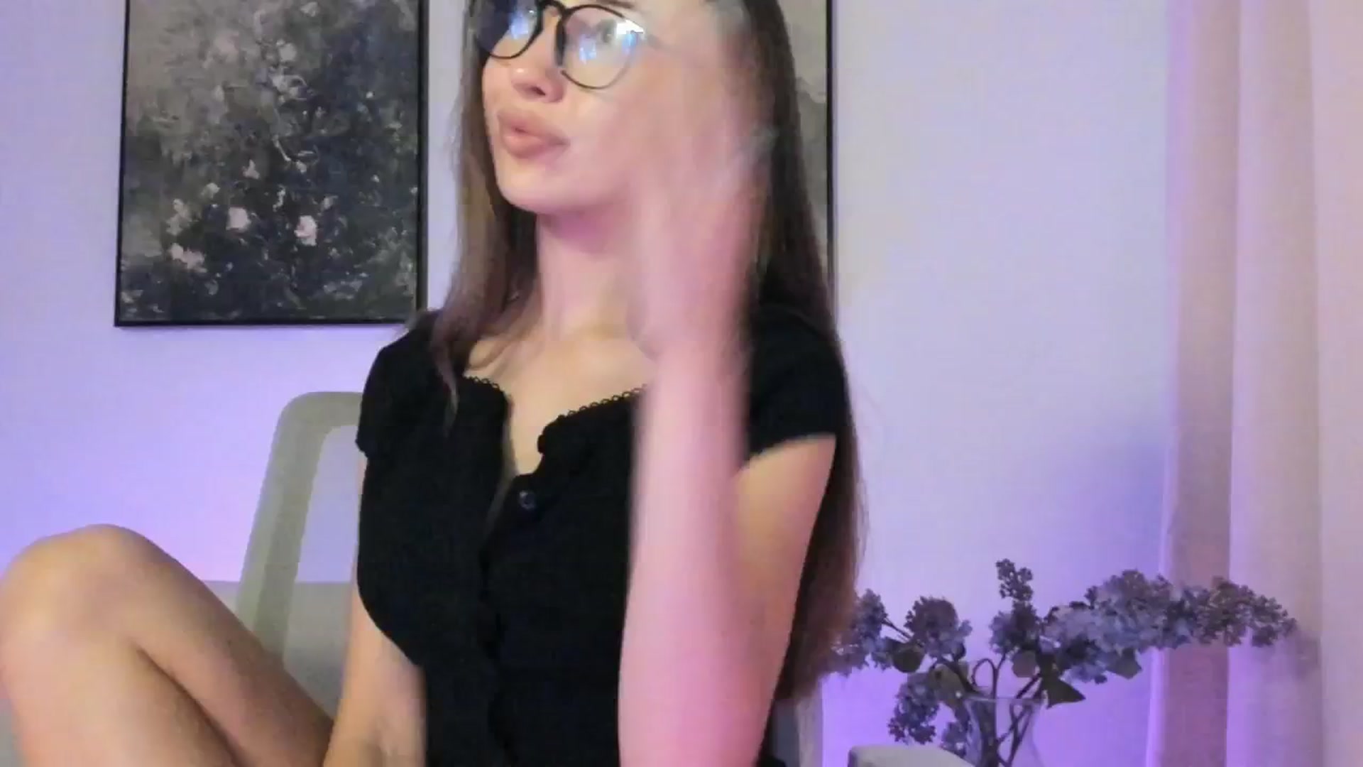 Gallery image thumbnail from goddessccleo's myfreecams stream on, 08/29/2025, 24:28 image 1 of 20