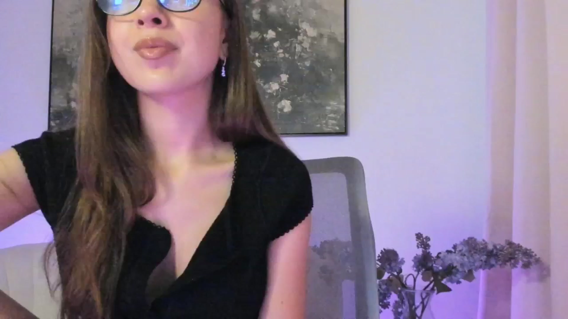 Gallery image thumbnail from goddessccleo's myfreecams stream on, 08/29/2025, 24:28 image 8 of 20