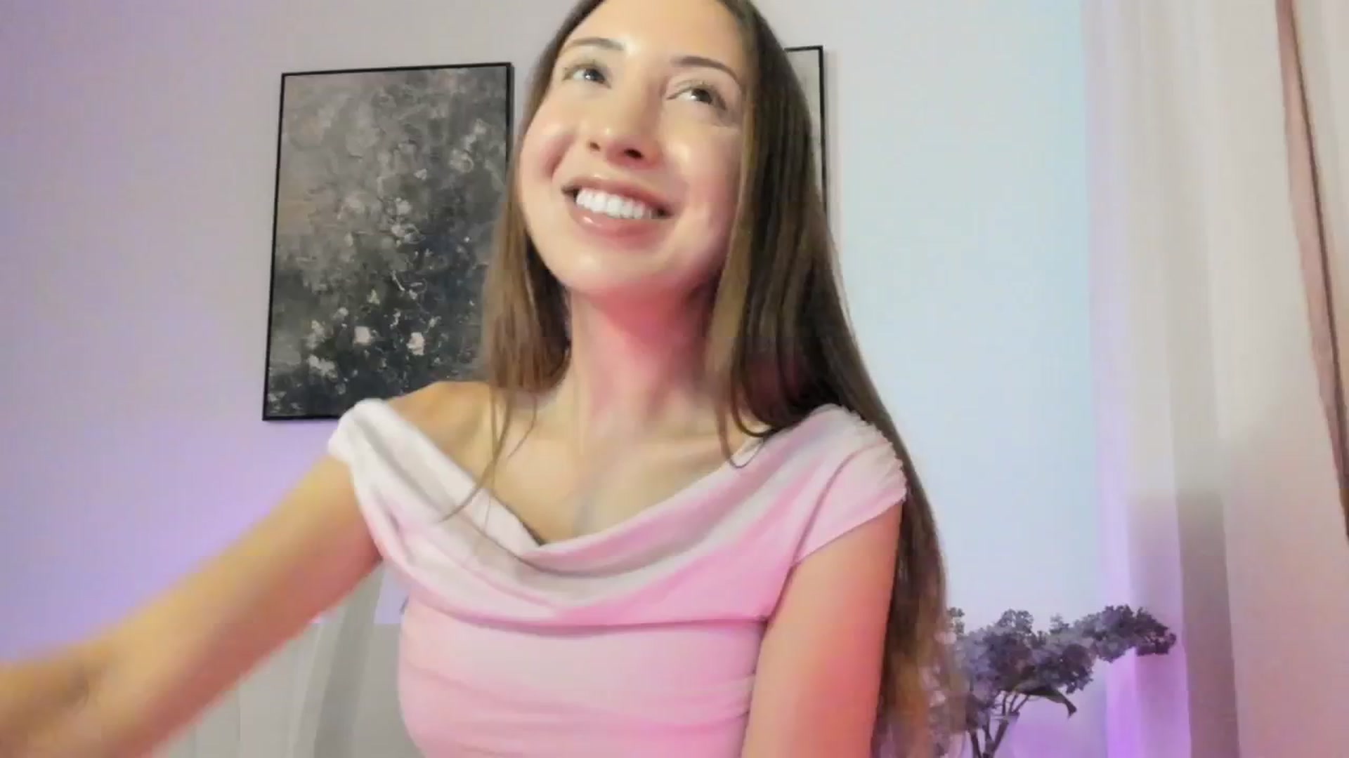 Gallery image thumbnail from goddessccleo's myfreecams stream on, 09/09/2025, 24:03 image 17 of 20