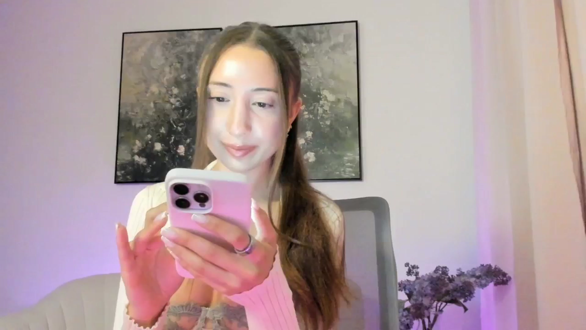 Gallery image thumbnail from goddessccleo's myfreecams stream on, 09/11/2025, 24:03 image 8 of 20