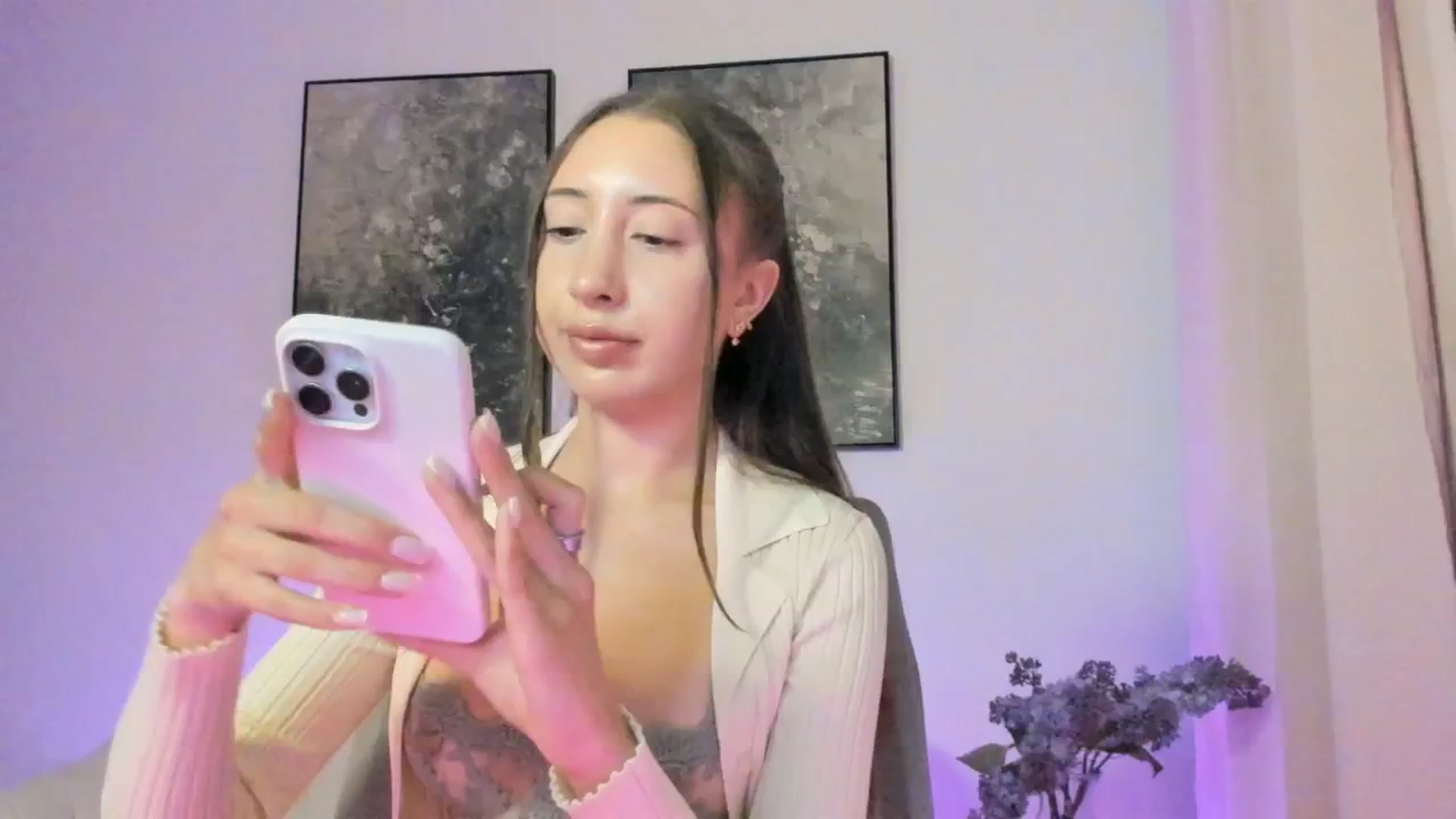 Gallery image thumbnail from goddessccleo's myfreecams stream on, 09/11/2025, 01:34 image 15 of 20