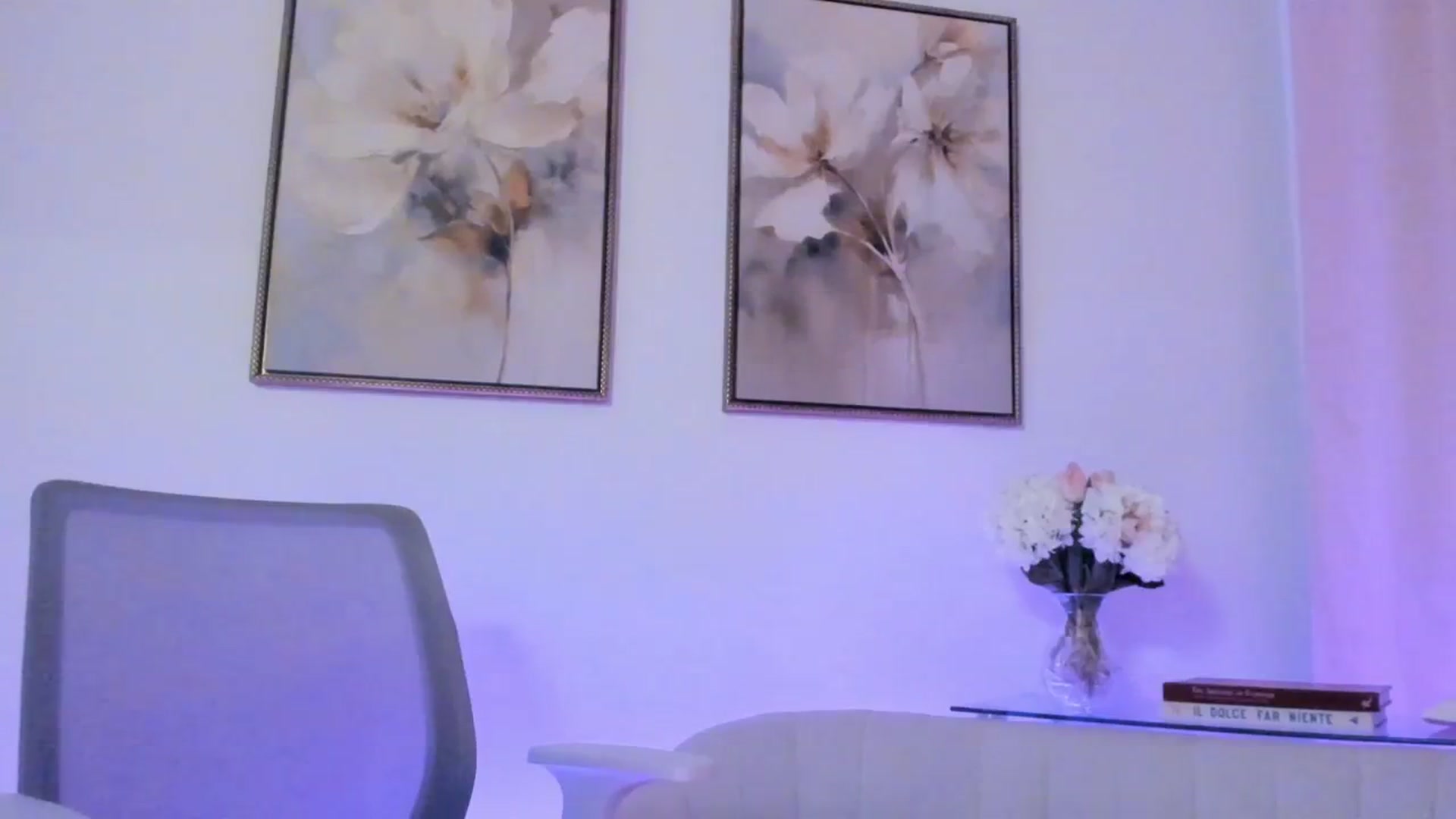 Gallery image thumbnail from goddessccleo's myfreecams stream on, 10/04/2025, 04:53 image 7 of 20