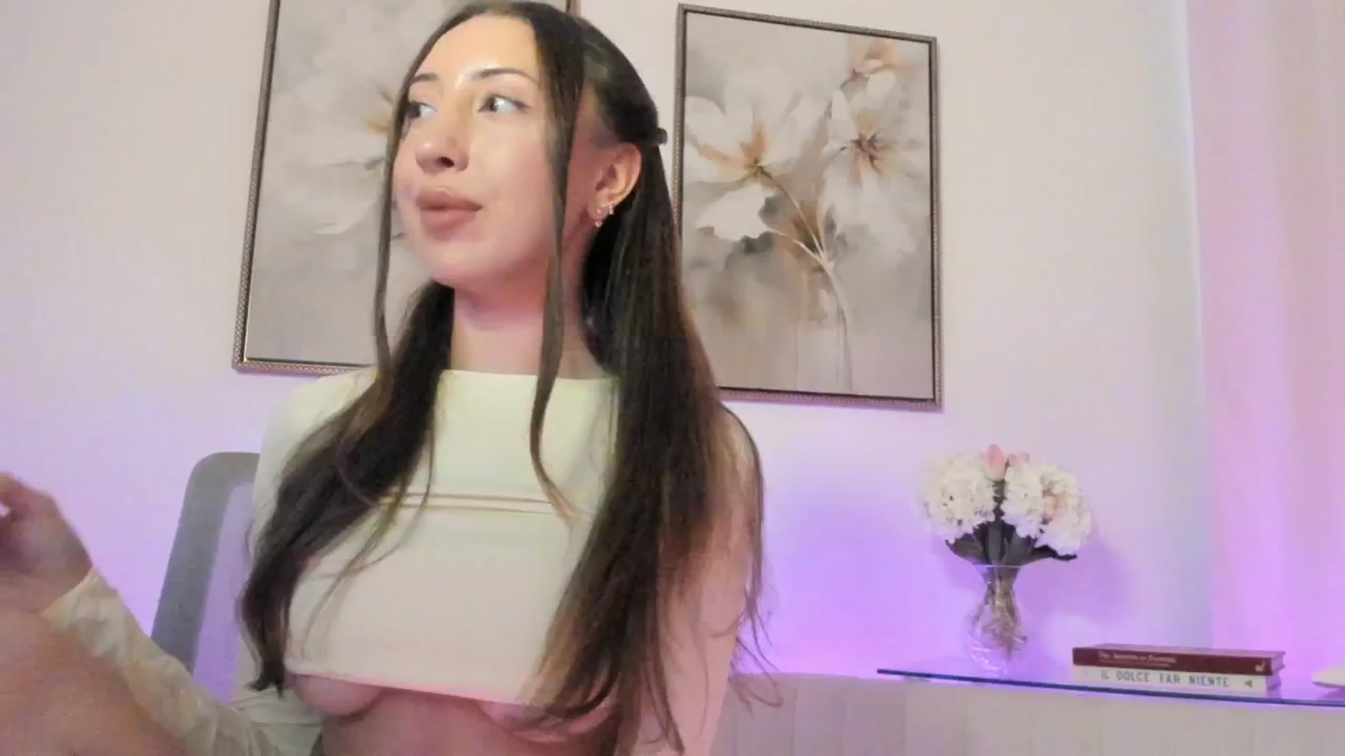 Gallery image thumbnail from goddessccleo's myfreecams stream on, 10/10/2025, 01:46 image 2 of 20