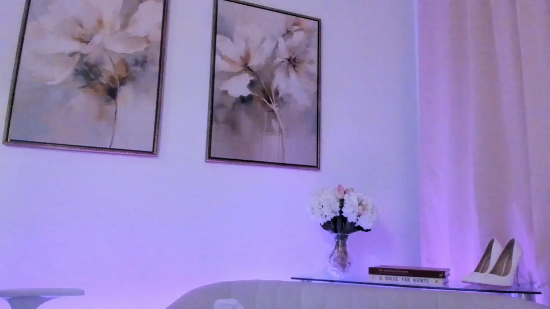 Gallery image thumbnail from goddessccleo's myfreecams stream on, 10/18/2025, 05:42 image 5 of 20