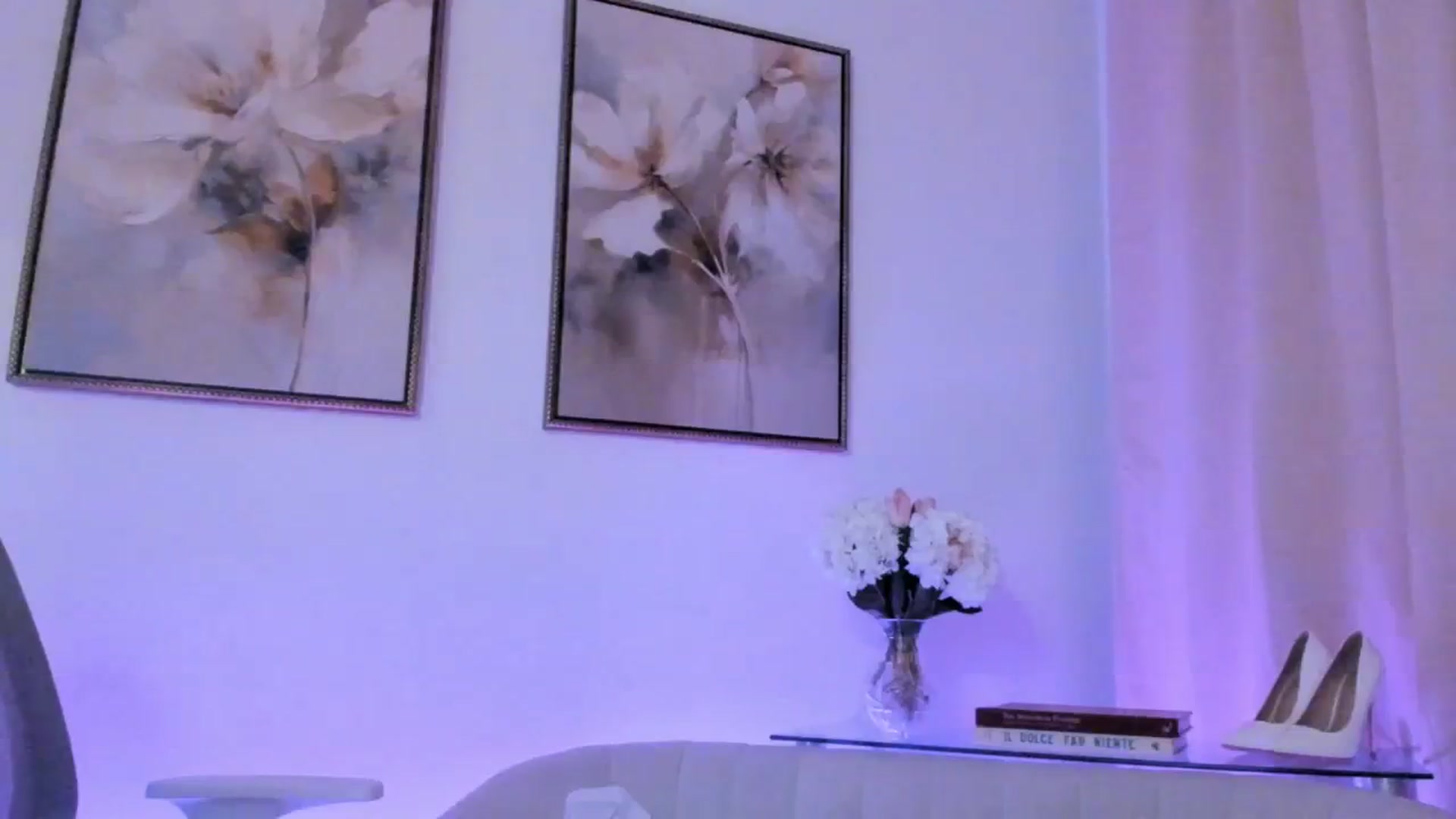 Gallery image thumbnail from goddessccleo's myfreecams stream on, 10/18/2025, 05:42 image 2 of 20