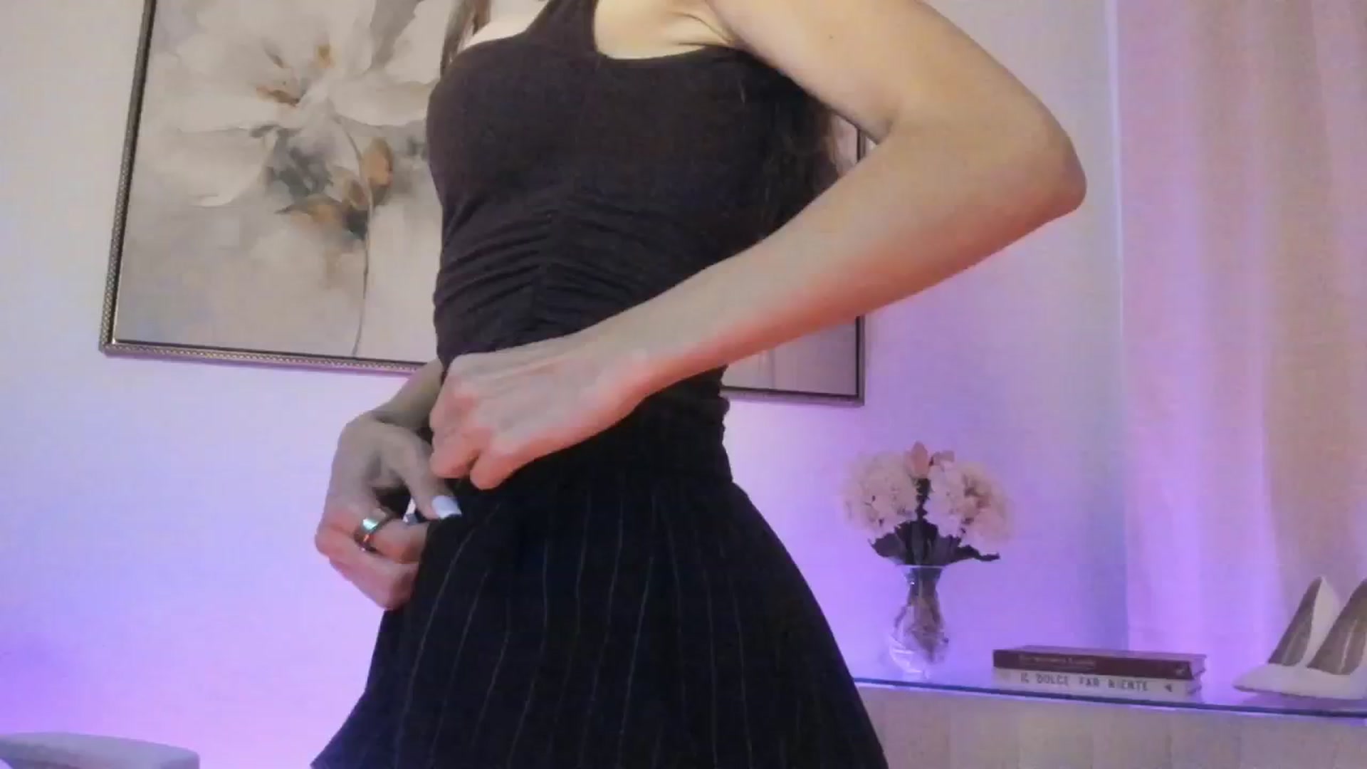Gallery image thumbnail from goddessccleo's myfreecams stream on, 10/23/2025, 03:13 image 5 of 20
