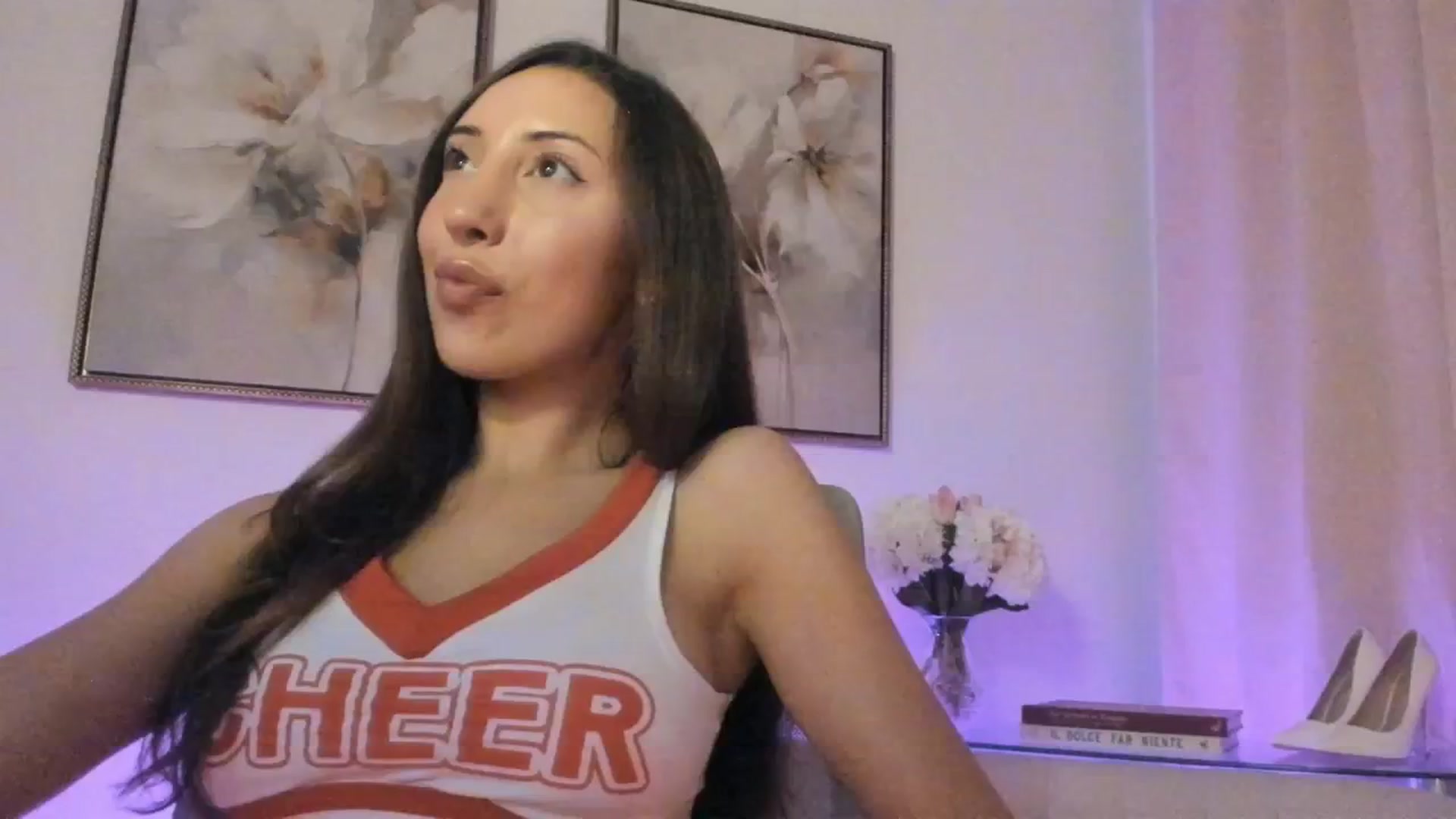 Gallery image thumbnail from goddessccleo's myfreecams stream on, 10/25/2025, 05:20 image 9 of 20