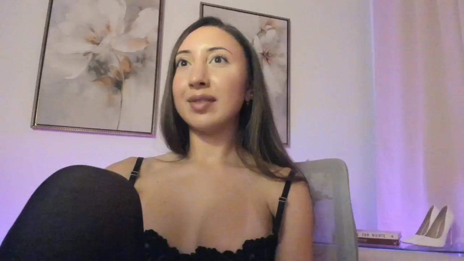 Gallery image thumbnail from goddessccleo's myfreecams stream on, 10/28/2025, 02:09 image 16 of 20