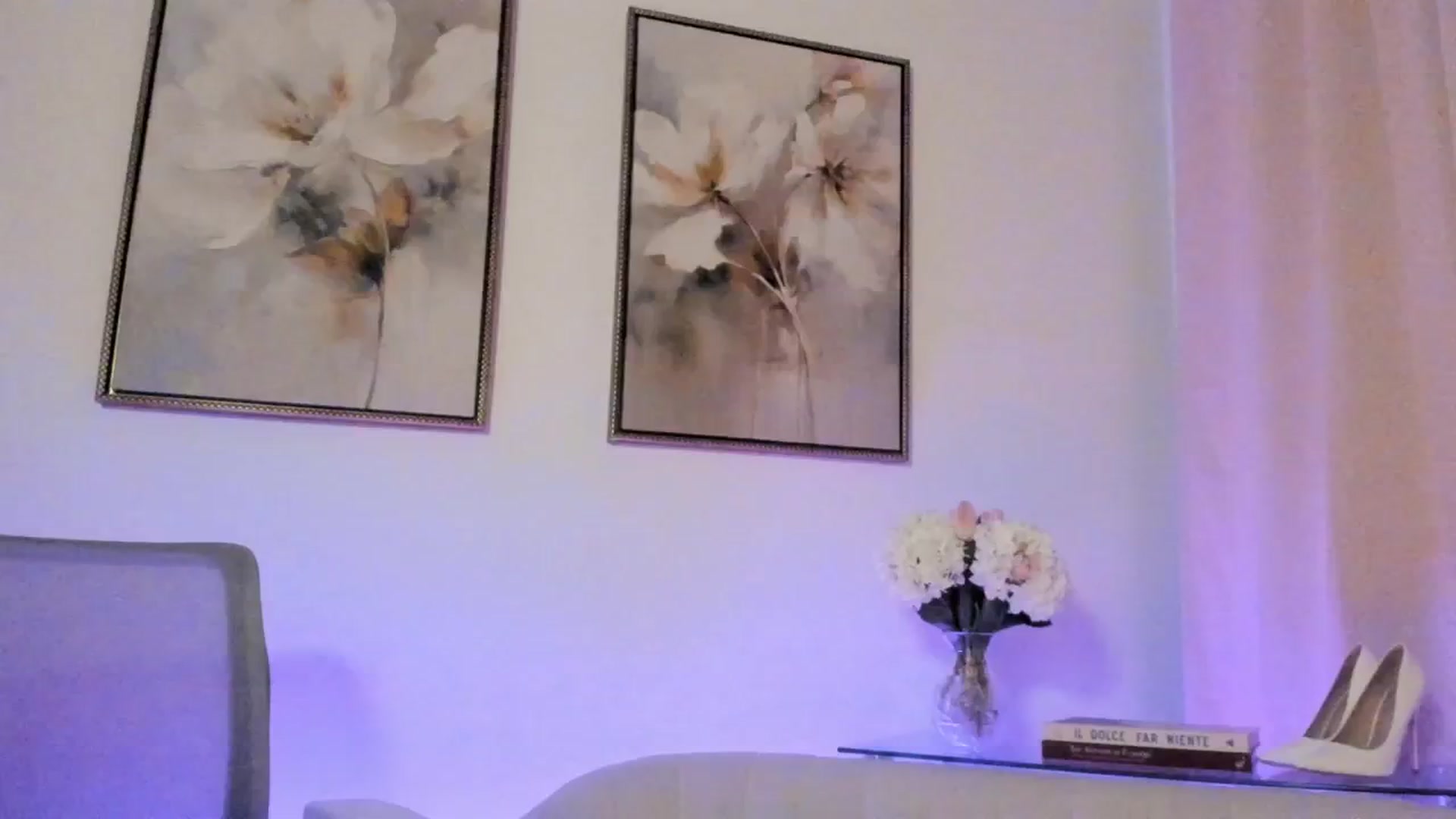Gallery image thumbnail from goddessccleo's myfreecams stream on, 10/28/2025, 02:09 image 12 of 20