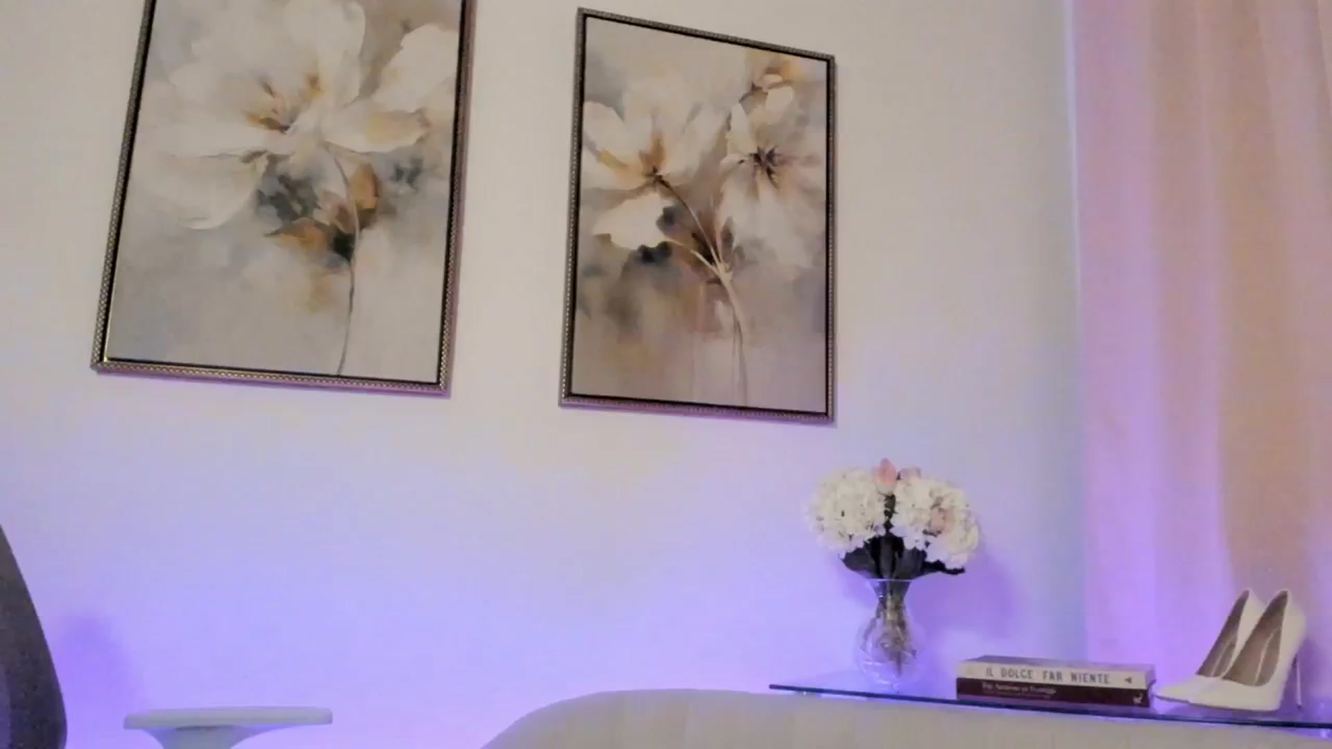 Gallery image thumbnail from goddessccleo's myfreecams stream on, 10/31/2025, 03:07 image 13 of 20