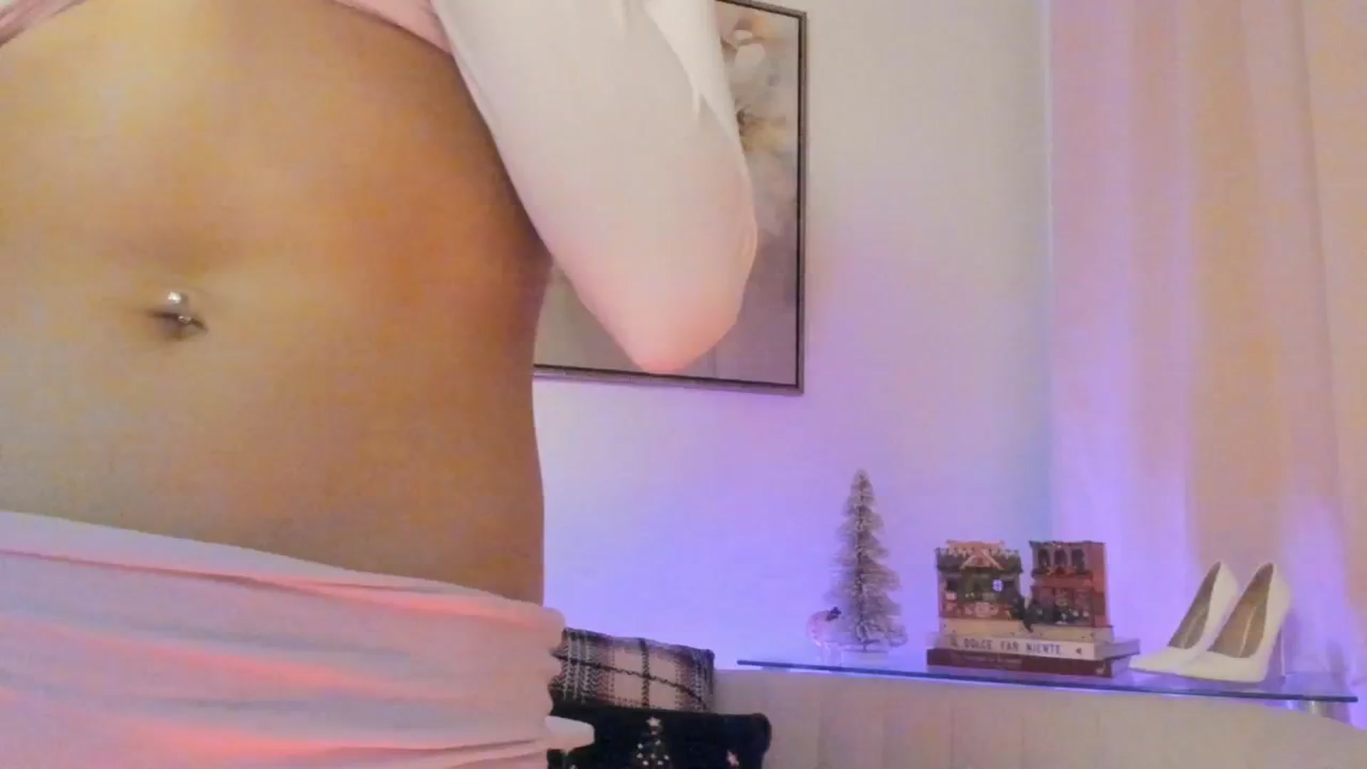 Gallery image thumbnail from goddessccleo's myfreecams stream on, 11/04/2025, 04:01 image 14 of 20