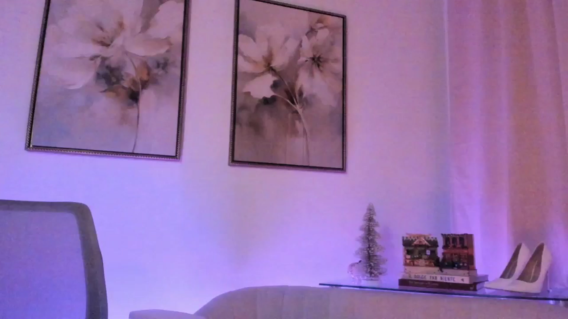 Gallery image thumbnail from goddessccleo's myfreecams stream on, 11/08/2025, 05:38 image 10 of 20