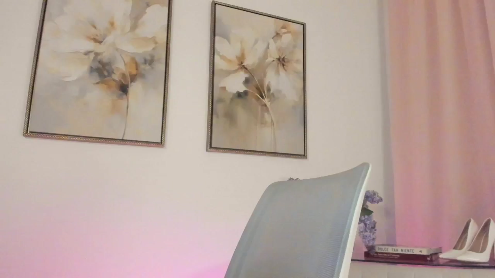 Gallery image thumbnail from goddessccleo's myfreecams stream on, 11/30/2025, 04:45 image 10 of 20
