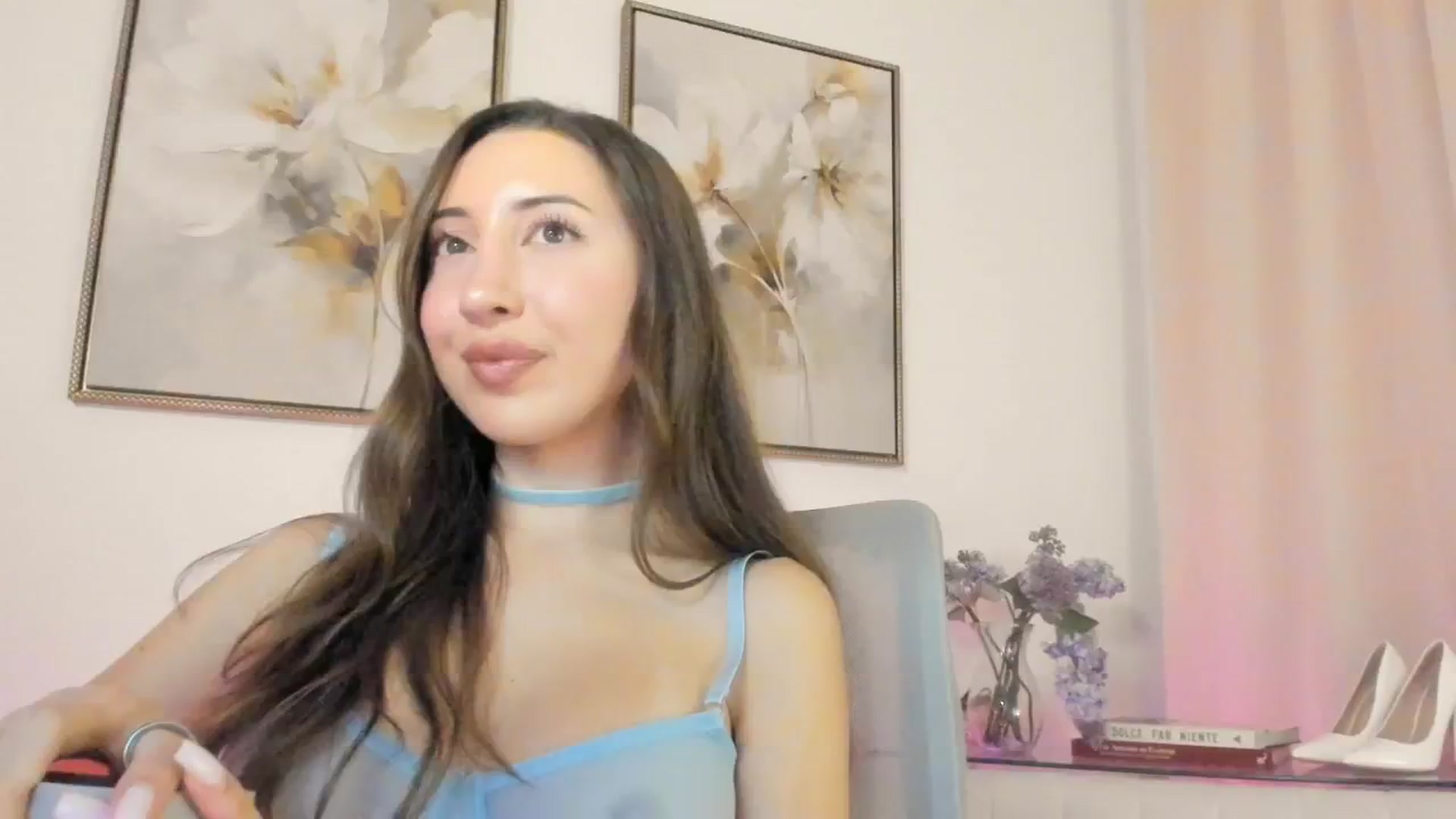 Gallery image thumbnail from goddessccleo's myfreecams stream on, 12/01/2025, 24:49 image 10 of 20