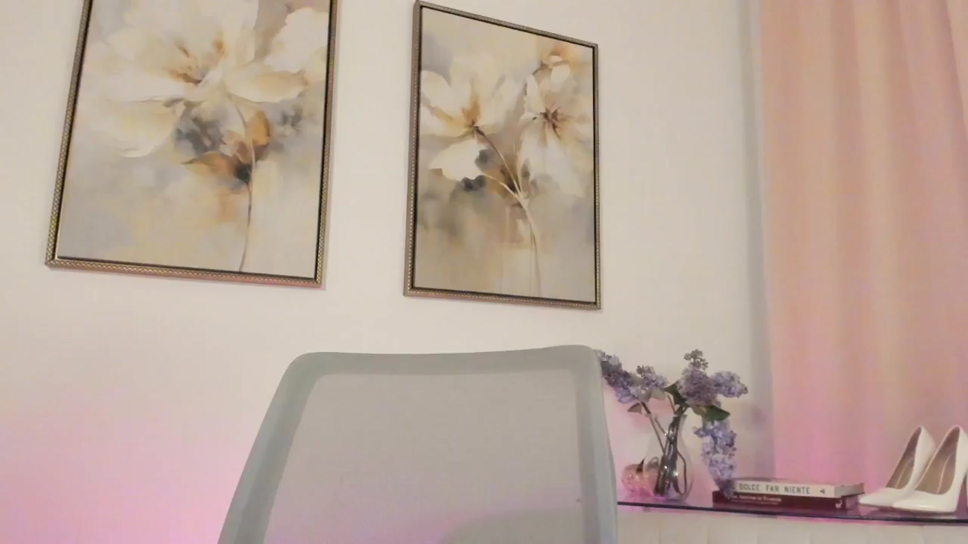 Gallery image thumbnail from goddessccleo's myfreecams stream on, 12/01/2025, 24:49 image 20 of 20
