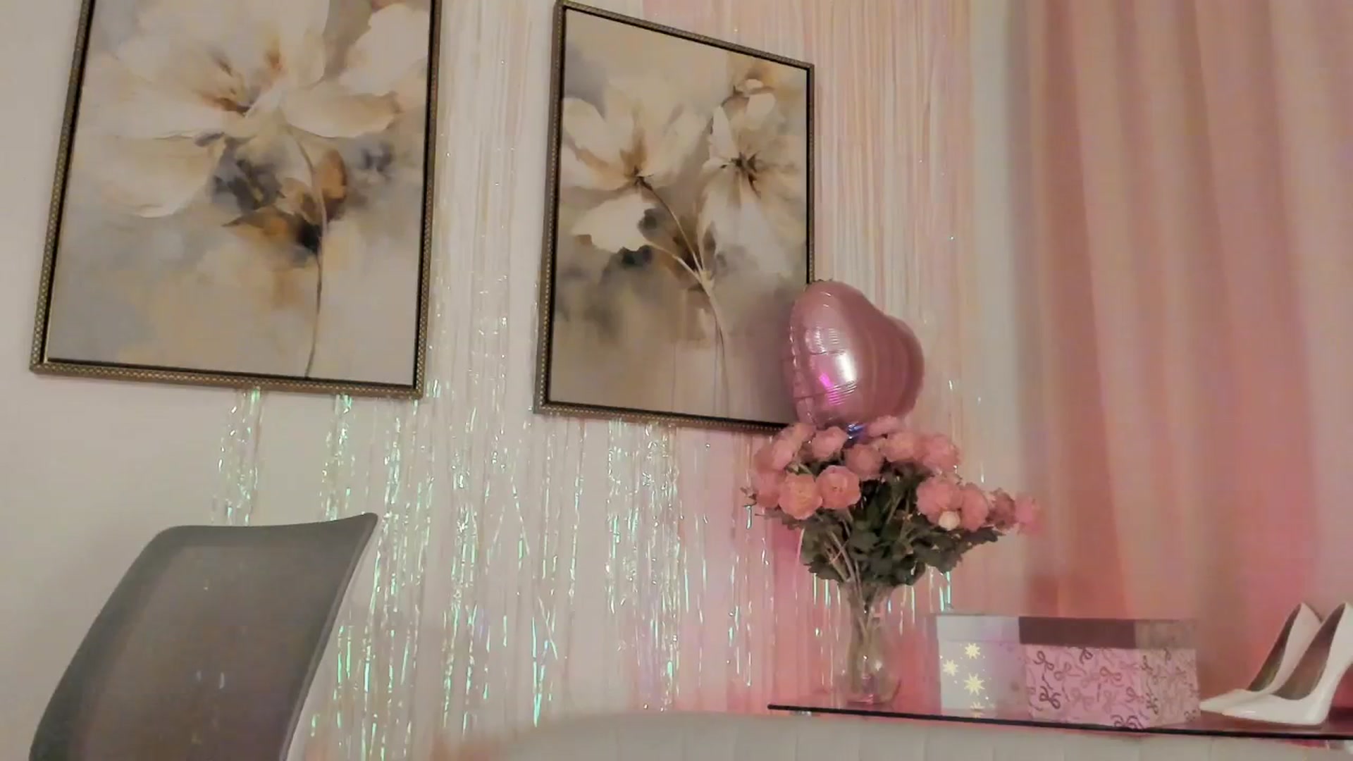 Gallery image thumbnail from goddessccleo's myfreecams stream on, 12/05/2025, 04:00 image 11 of 20