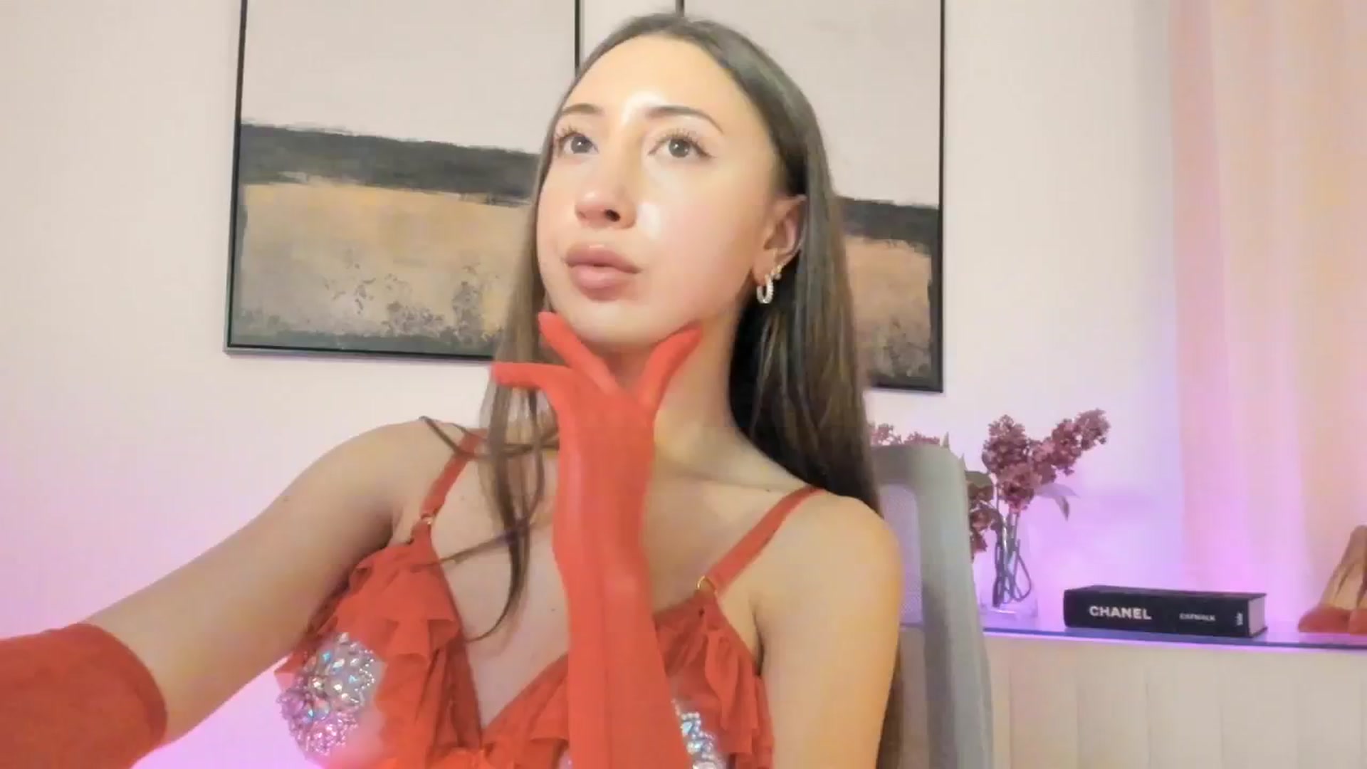 Gallery image thumbnail from goddessccleo's myfreecams stream on, 12/13/2025, 02:17 image 4 of 20