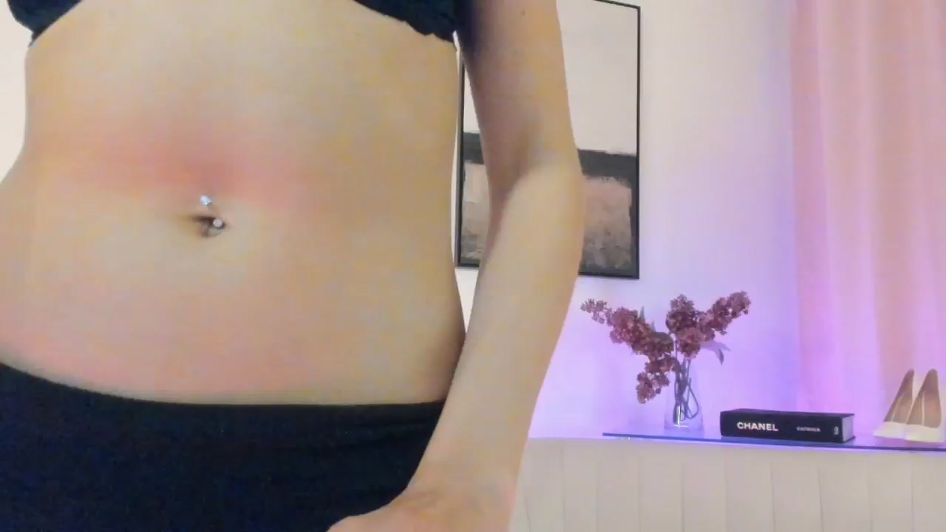 Gallery image thumbnail from goddessccleo's myfreecams stream on, 12/16/2025, 02:08 image 17 of 20