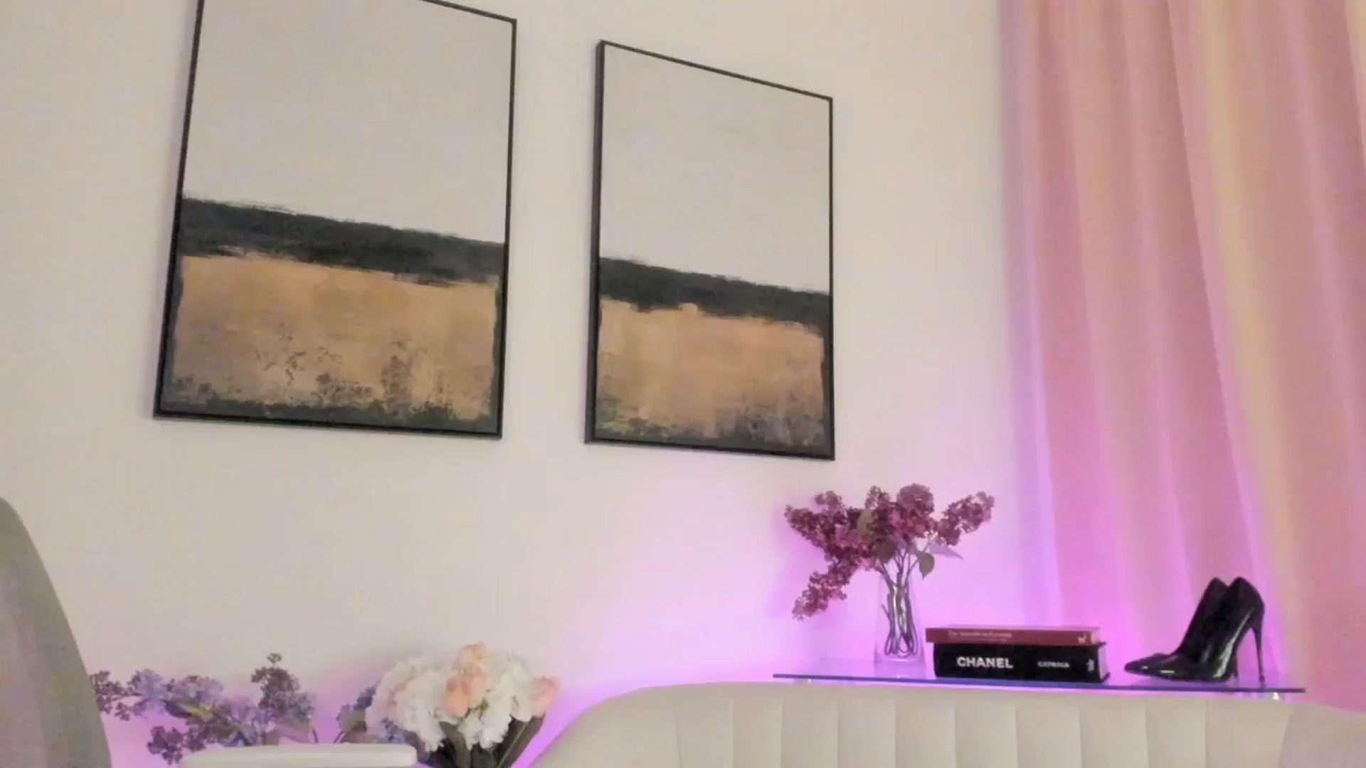 Gallery image thumbnail from goddessccleo's myfreecams stream on, 12/19/2025, 04:31 image 3 of 20