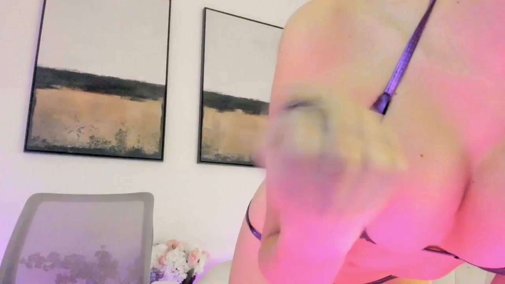 Gallery image thumbnail from goddessccleo's myfreecams stream on, 12/22/2025, 02:19 image 5 of 20
