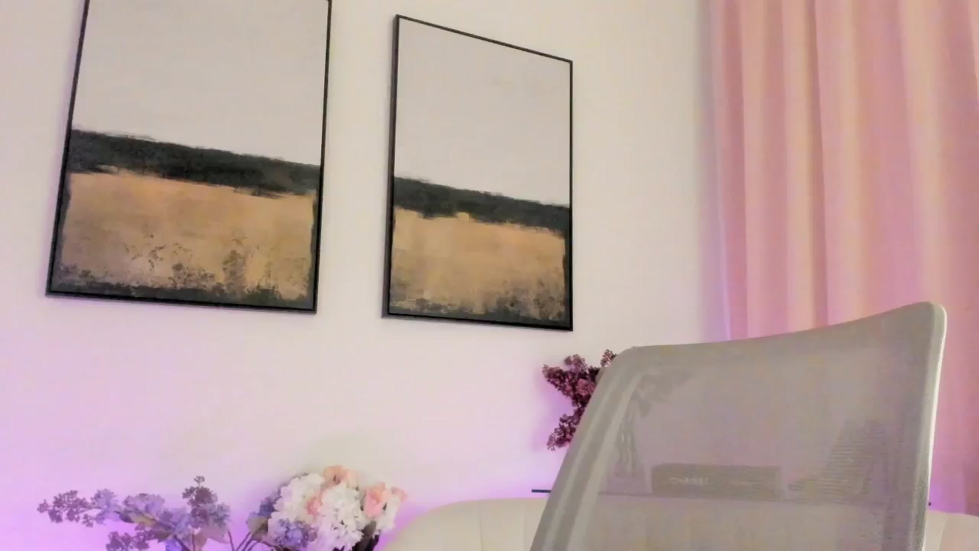 Gallery image thumbnail from goddessccleo's myfreecams stream on, 12/22/2025, 02:19 image 19 of 20
