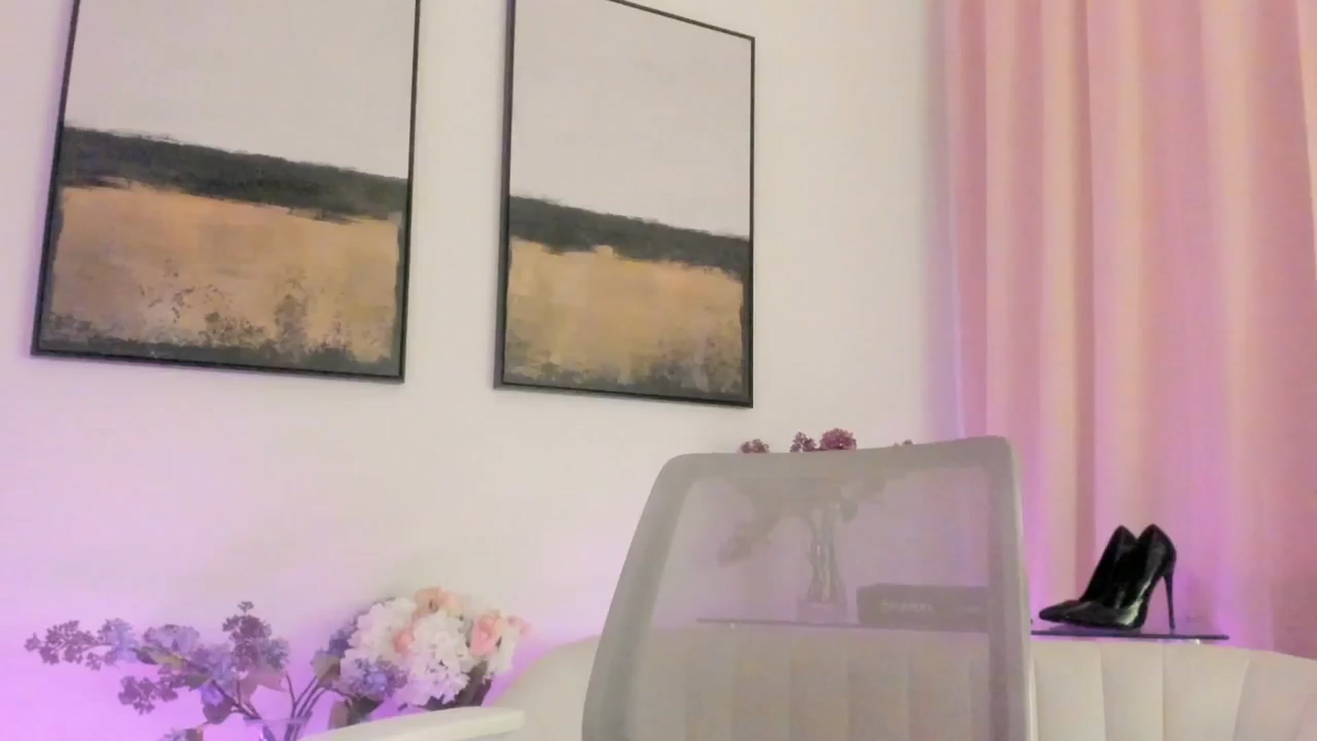 Gallery image thumbnail from goddessccleo's myfreecams stream on, 12/22/2025, 04:44 image 13 of 20